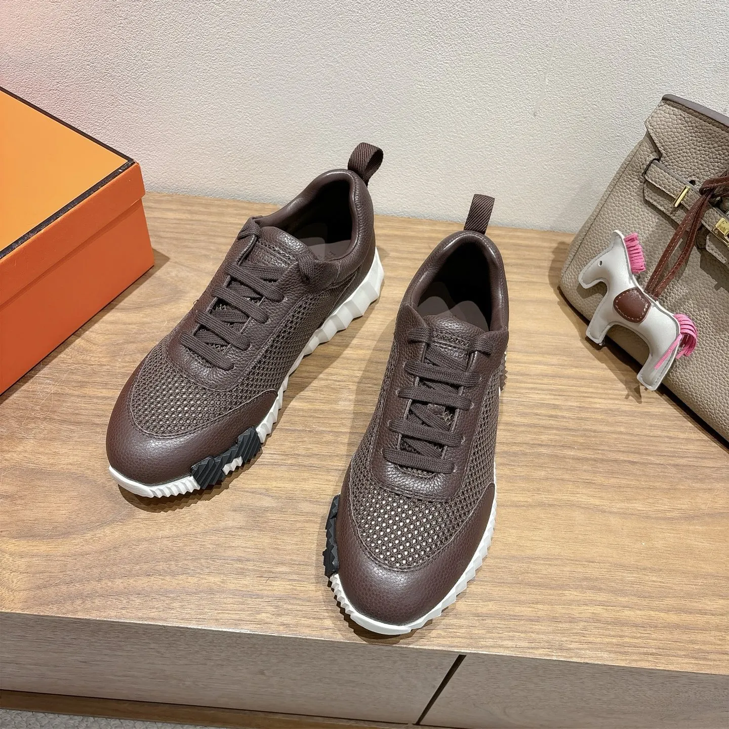 Hermès SS 运动鞋