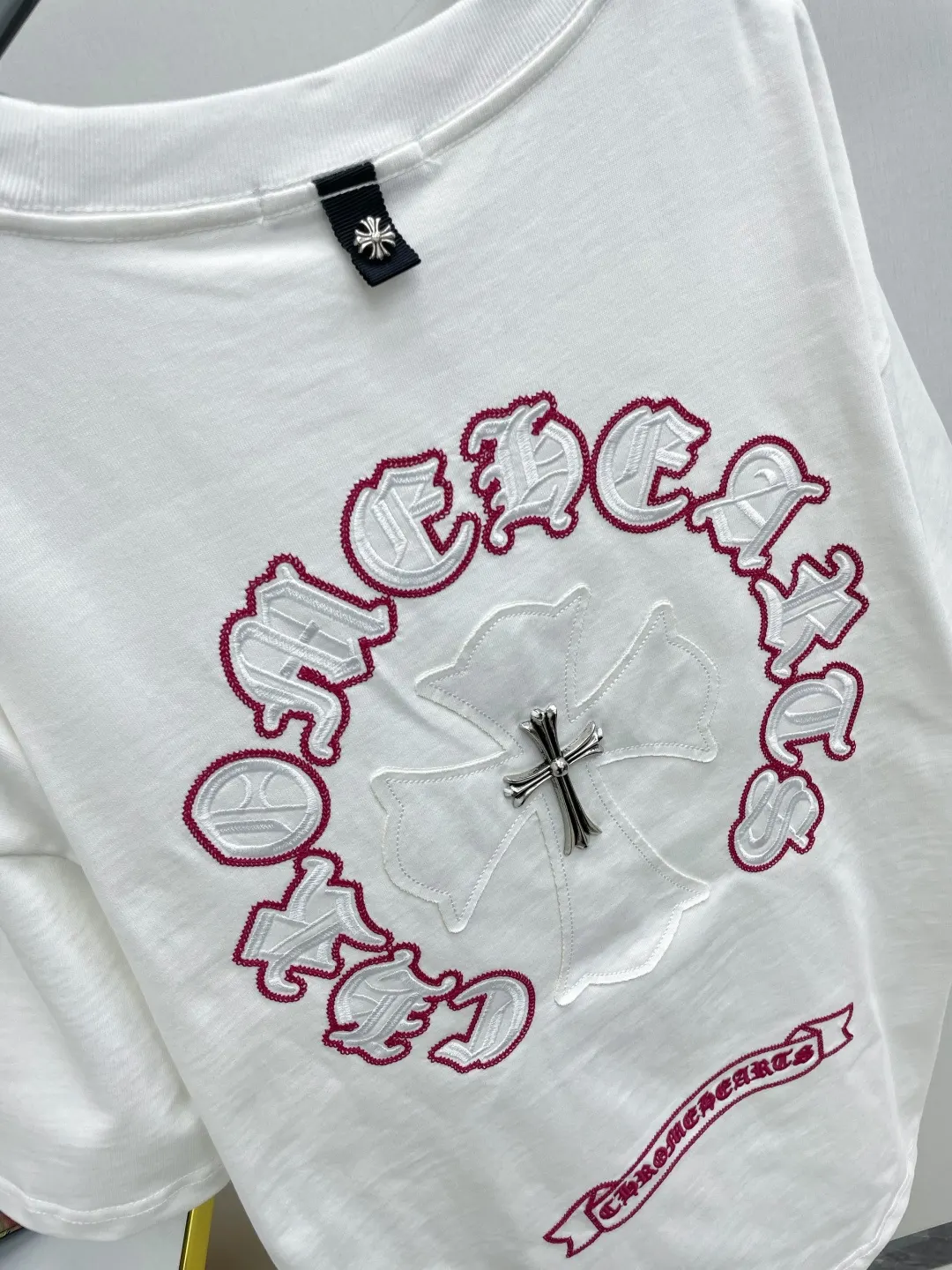 Chrome Hearts 26SS Letter Embroidery Short Sleeve T-Shirt Daily Versatile Style Image 11 Chrome Hearts 26SS Letter Embroidery Short Sleeve T-Shirt Daily Versatile Style Image 11