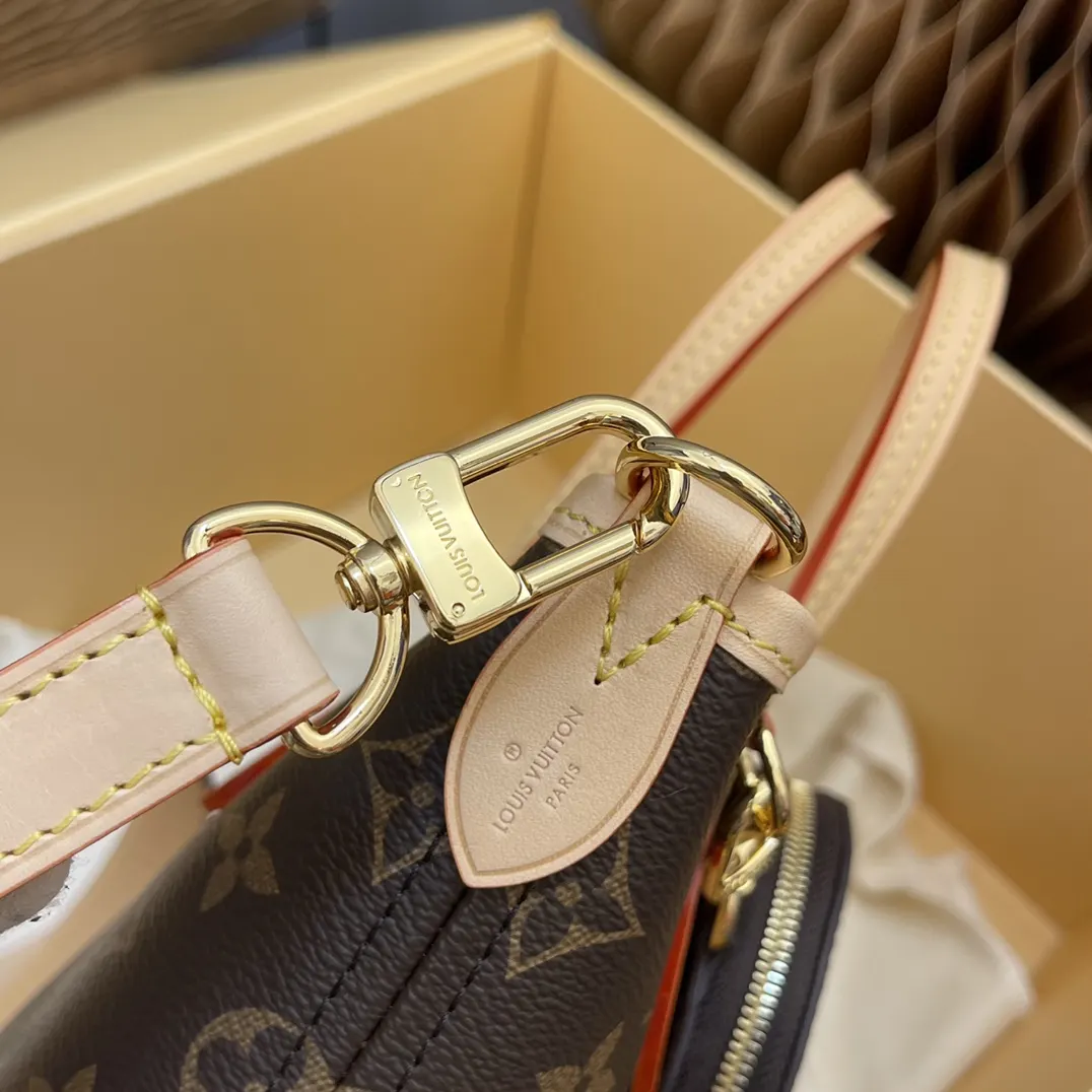 Clutch Bag Leather