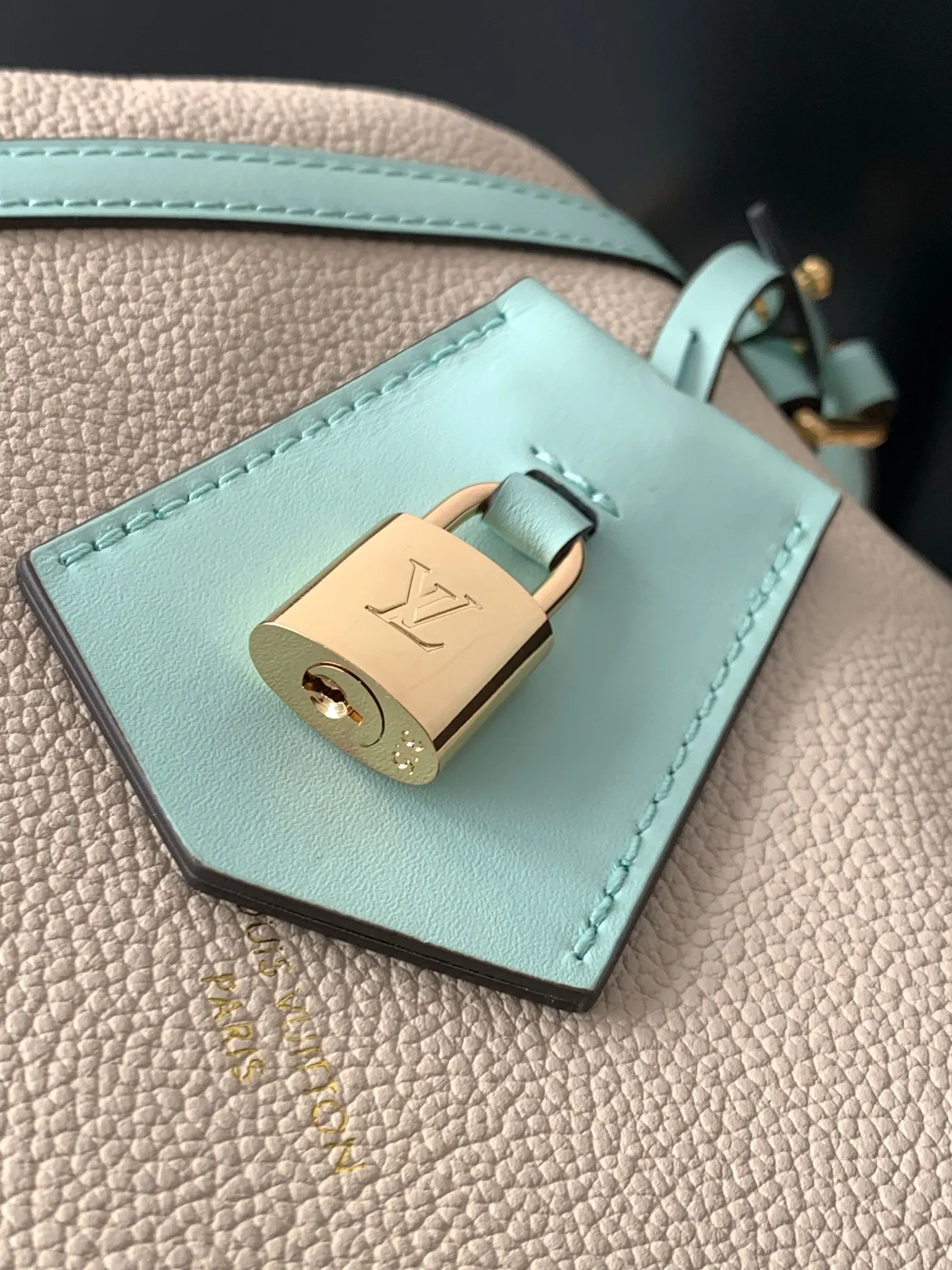 Louis Vuitton White Fashion Item | ORBUYBAG