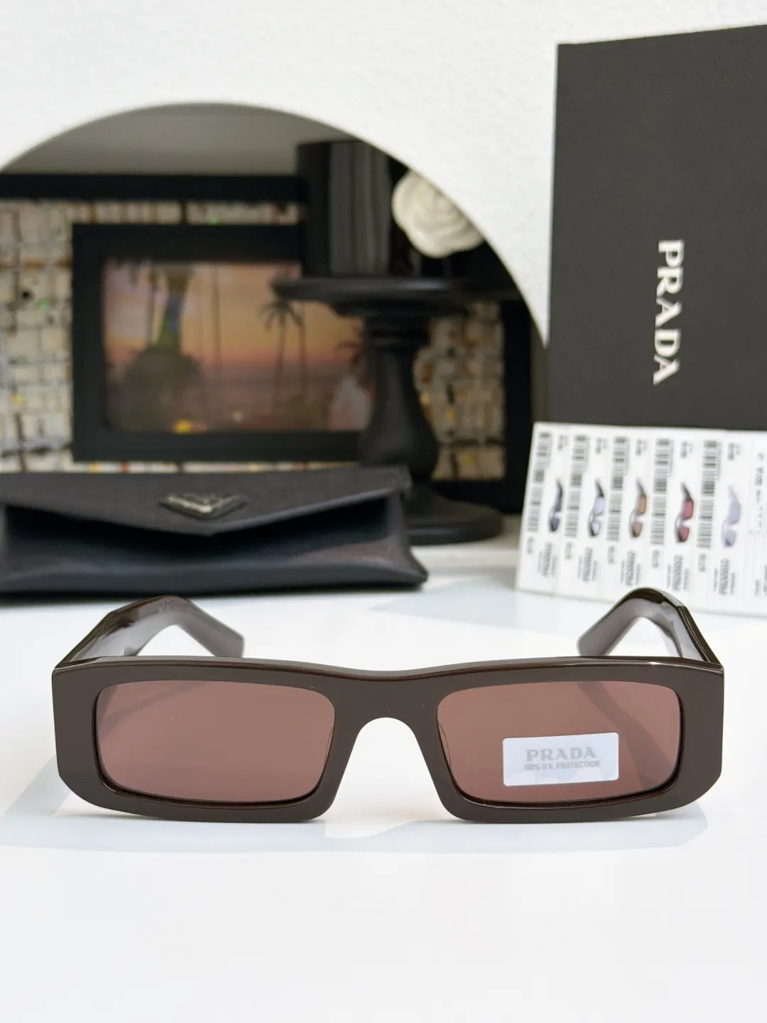 PRADA OPR D09SD 太阳眼镜 时尚遮阳款
