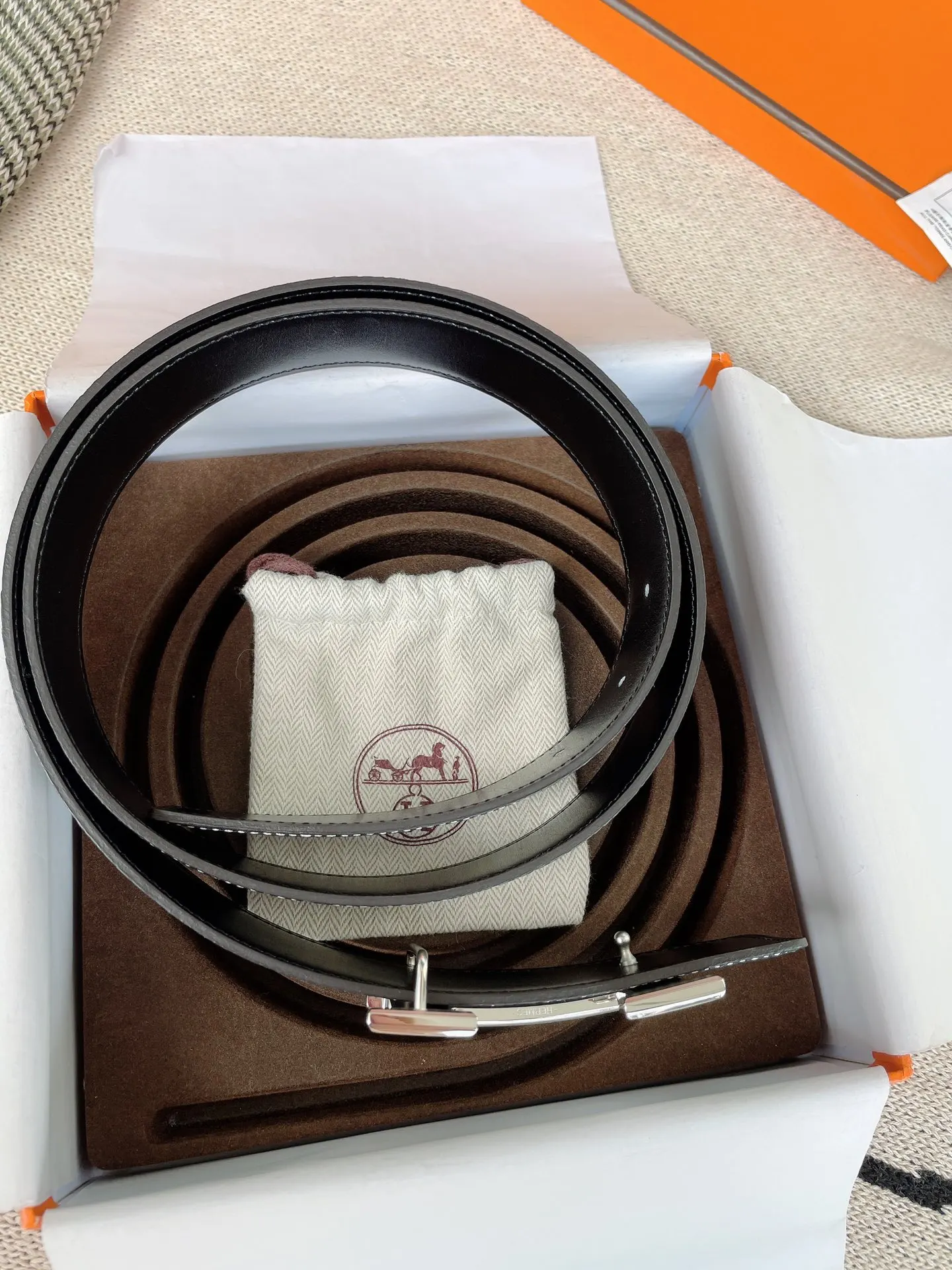 Hermès Togo牛皮 腰带 精致配饰