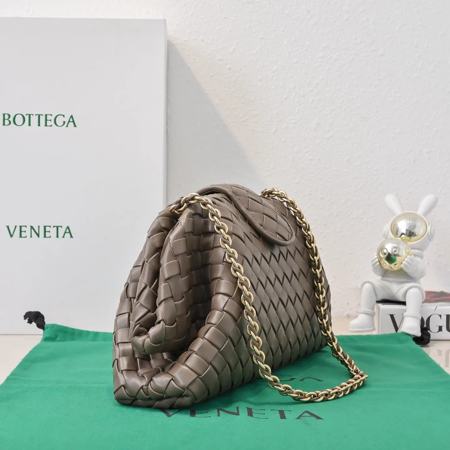 Bottega Veneta 羊皮 鏈條包 精致鏈條款