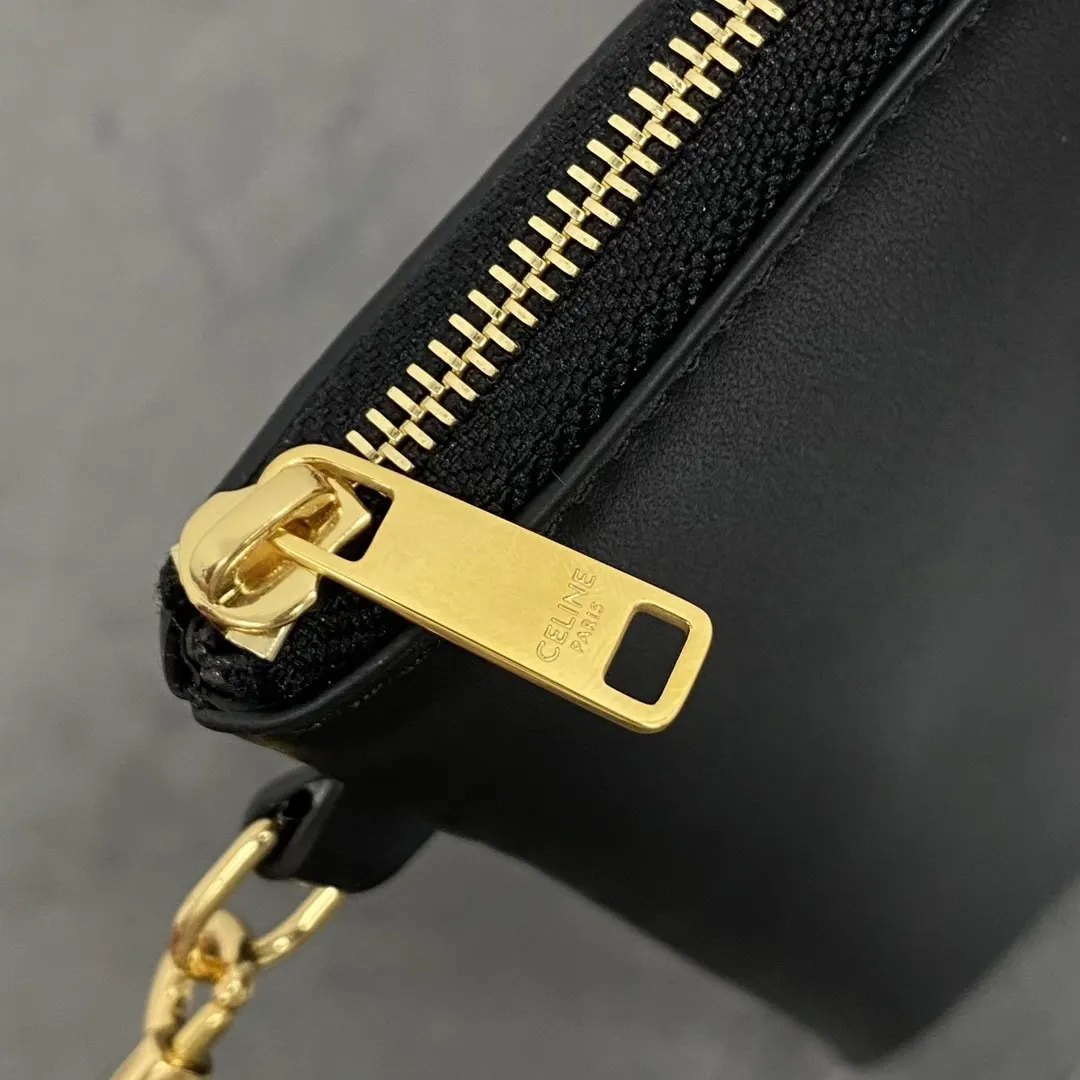 Celine 牛皮 上线 手拿包 Ce手拿包 牛皮简约风单品 精致手拿款
