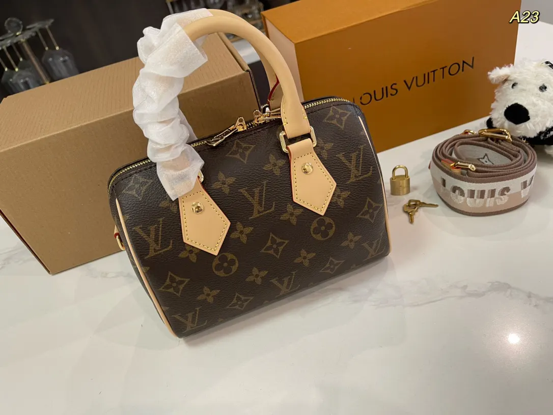 Louis Vuitton Fashion Item Travel