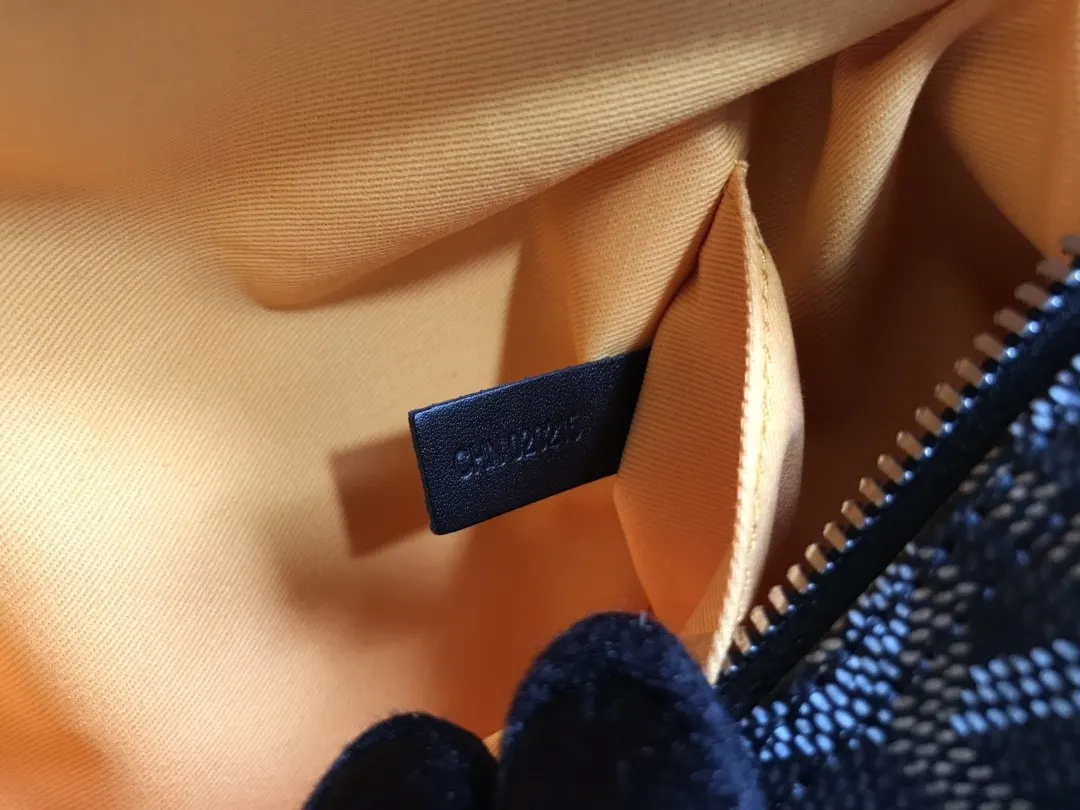 Goyard 款号 手拿包 精致手拿款