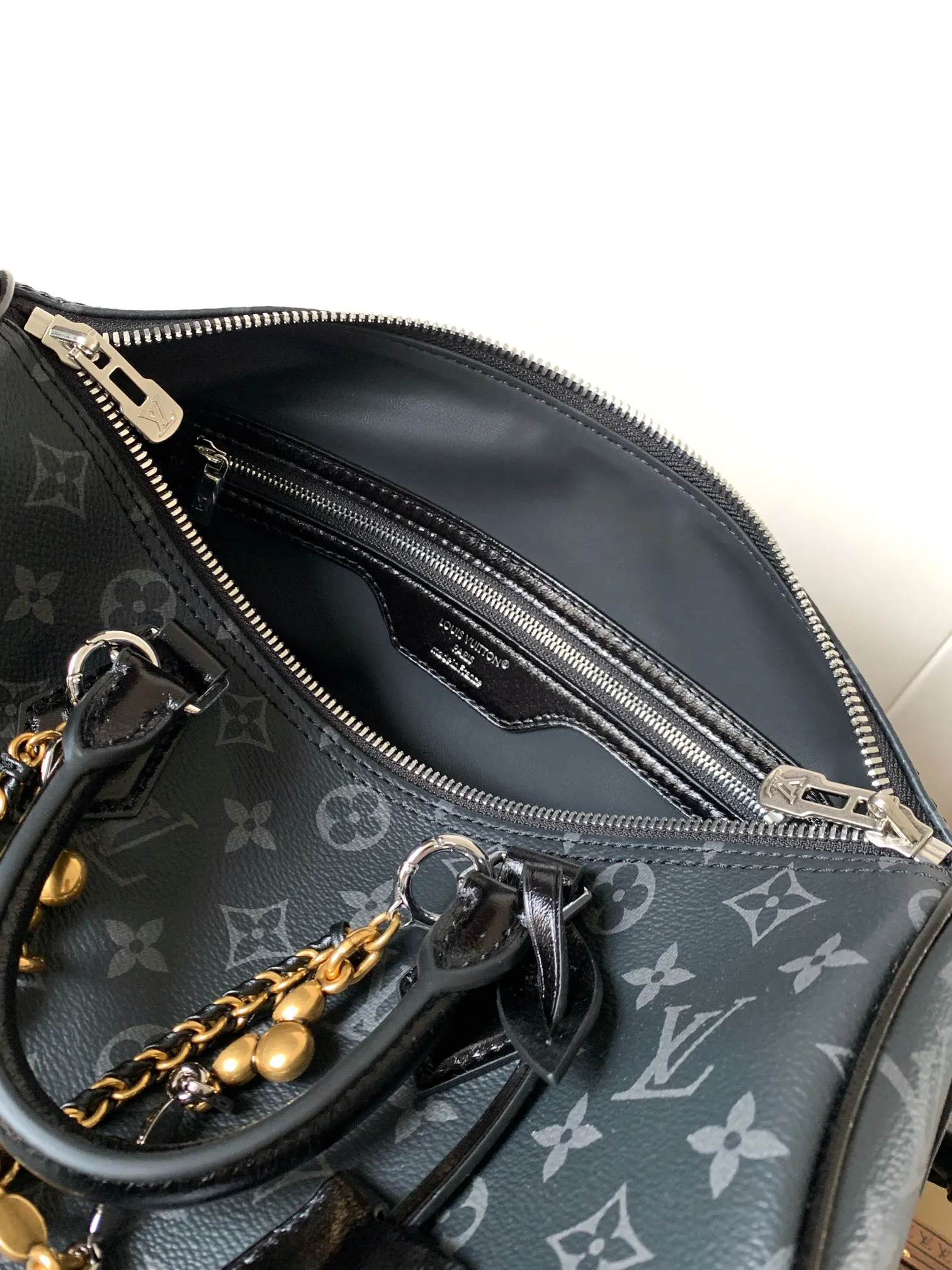Monogram Chain Bag Leather Image 9 Monogram Chain Bag Leather Image 9