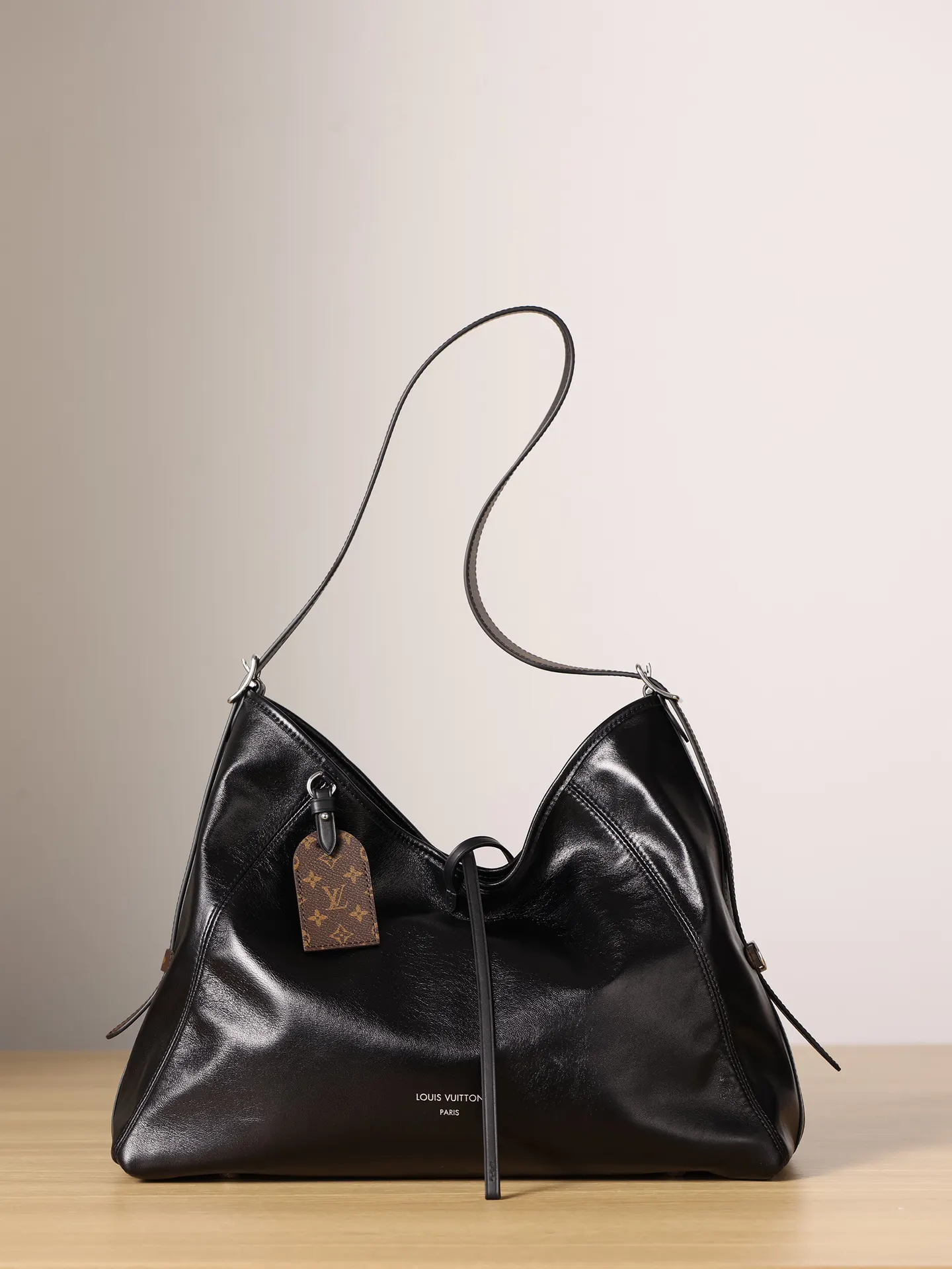 CarryAll 牛皮 水桶包 休閒水桶款
