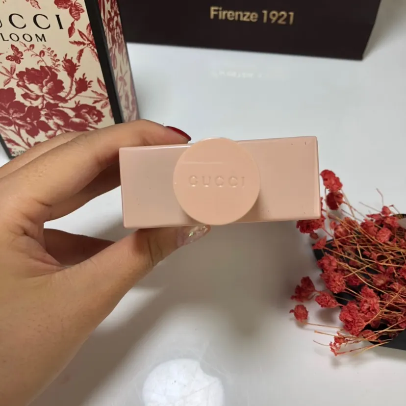 Gucci Bloom 花悅系列紅色花卉女士香水禮盒