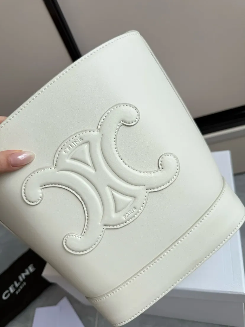 White Bucket Bag Casual Leather Image 9 White Bucket Bag Casual Leather Image 9