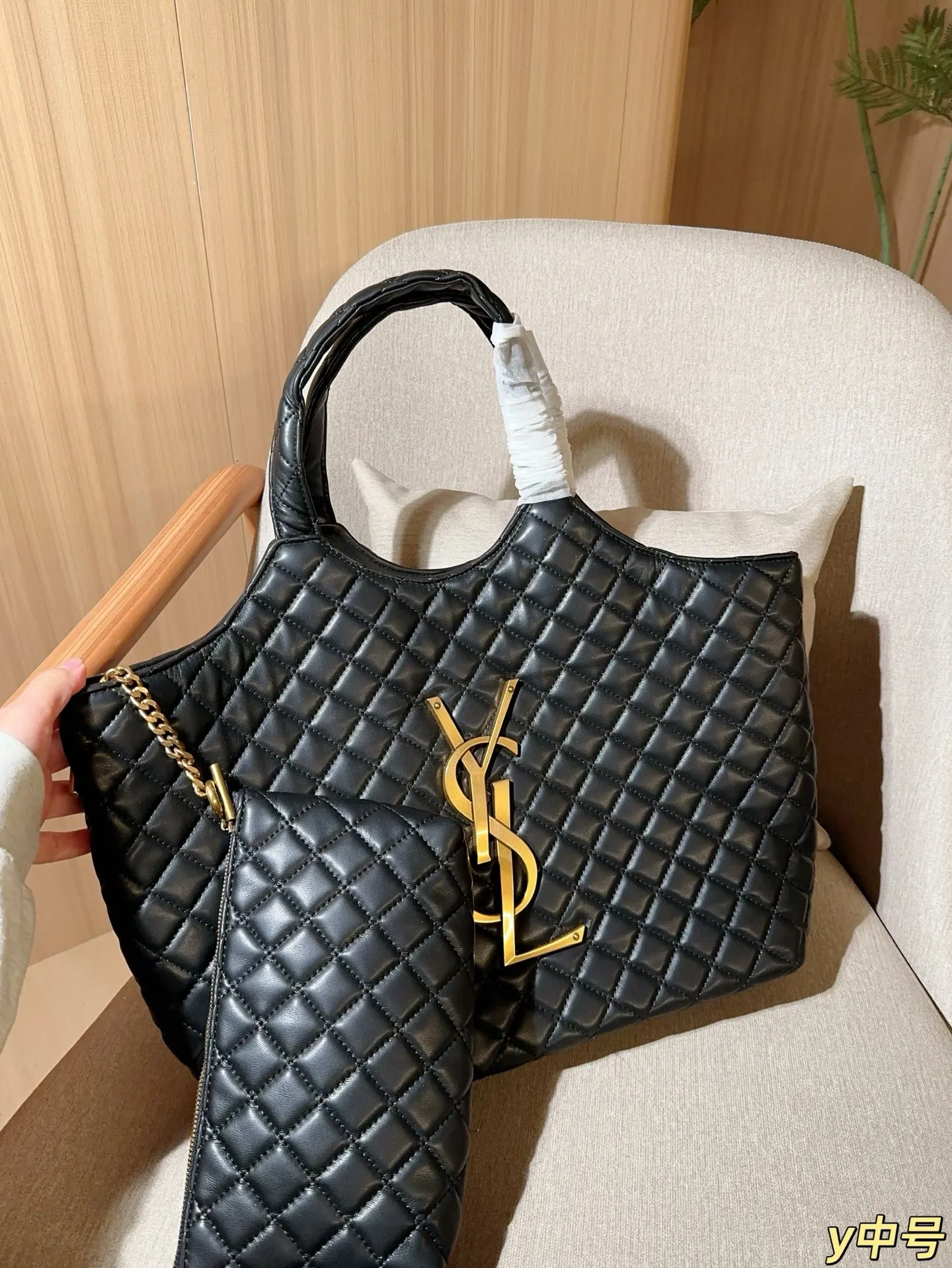 YSL 中号 无盒 Gaby绗缝纹路购物袋 lc 托特包 大容量托特款