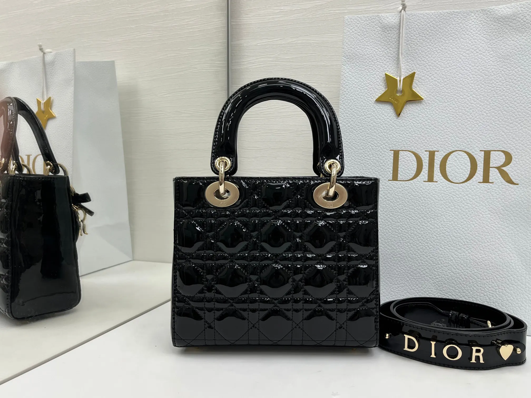 Dior Lady Dior 黑色 斜挎包