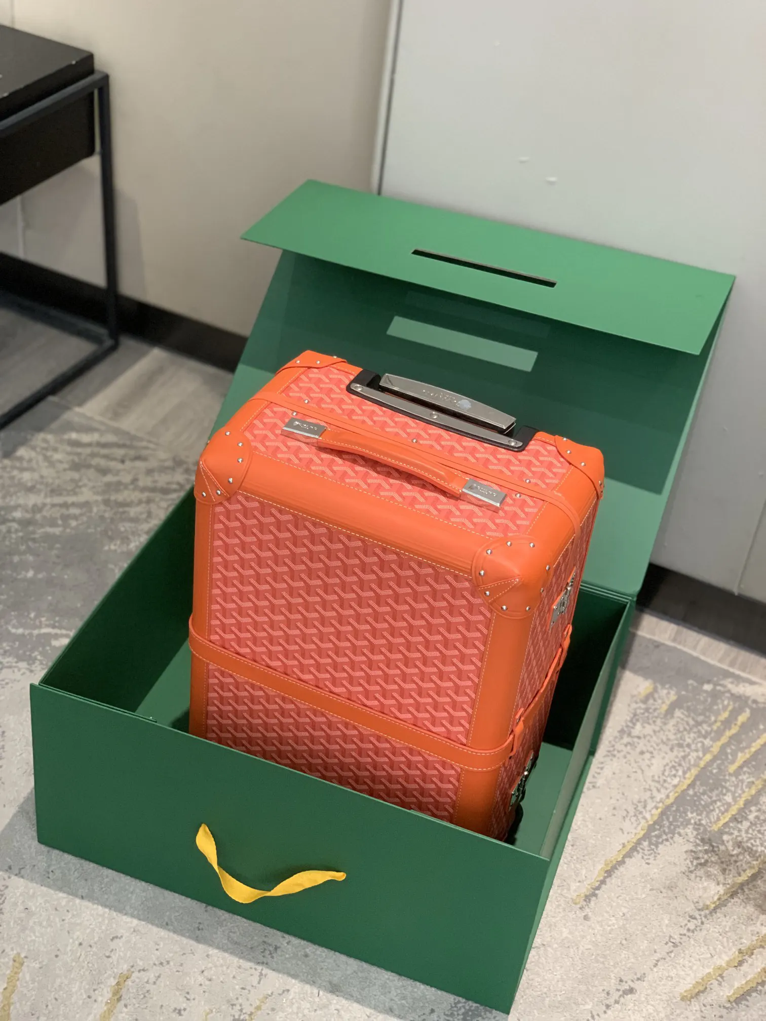 Goyard 空白 承接定制自主品牌 档口摆版logo已 行李箱 旅行拉杆款 輕便出行款