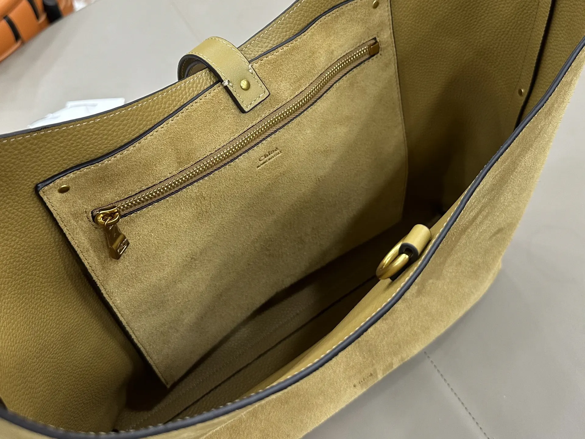 Hobo Shoulder Bag Vintage Leather