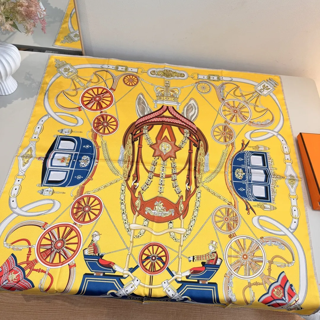 Hermès Scarf