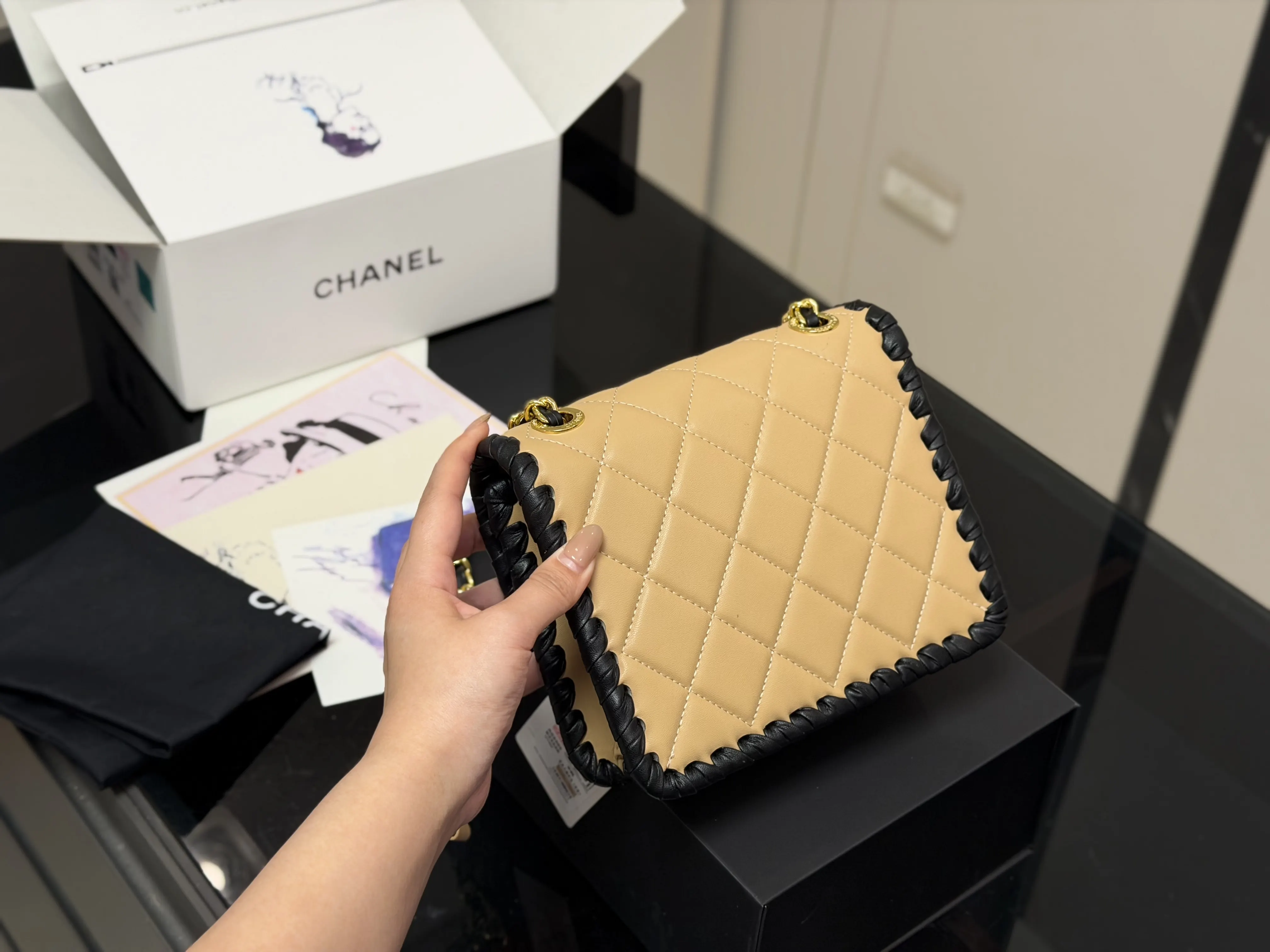 CHANEL 豆腐包｜千金感十足 颜值满分 鏈條包 精致鏈條款