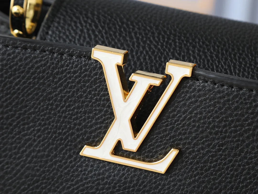 LV Capucines 牛皮 链条包 精致链条款