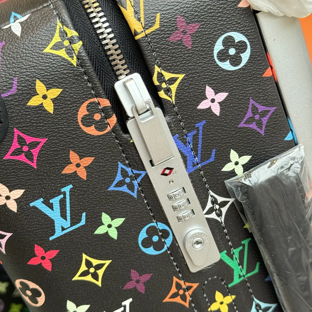 LV 老花 帆布 | 版 登机行李箱 四轮 旅行拉杆款 輕便出行款(數字9) LV 老花 帆布 | 版 登机行李箱 四轮 旅行拉杆款 輕便出行款(數字9)