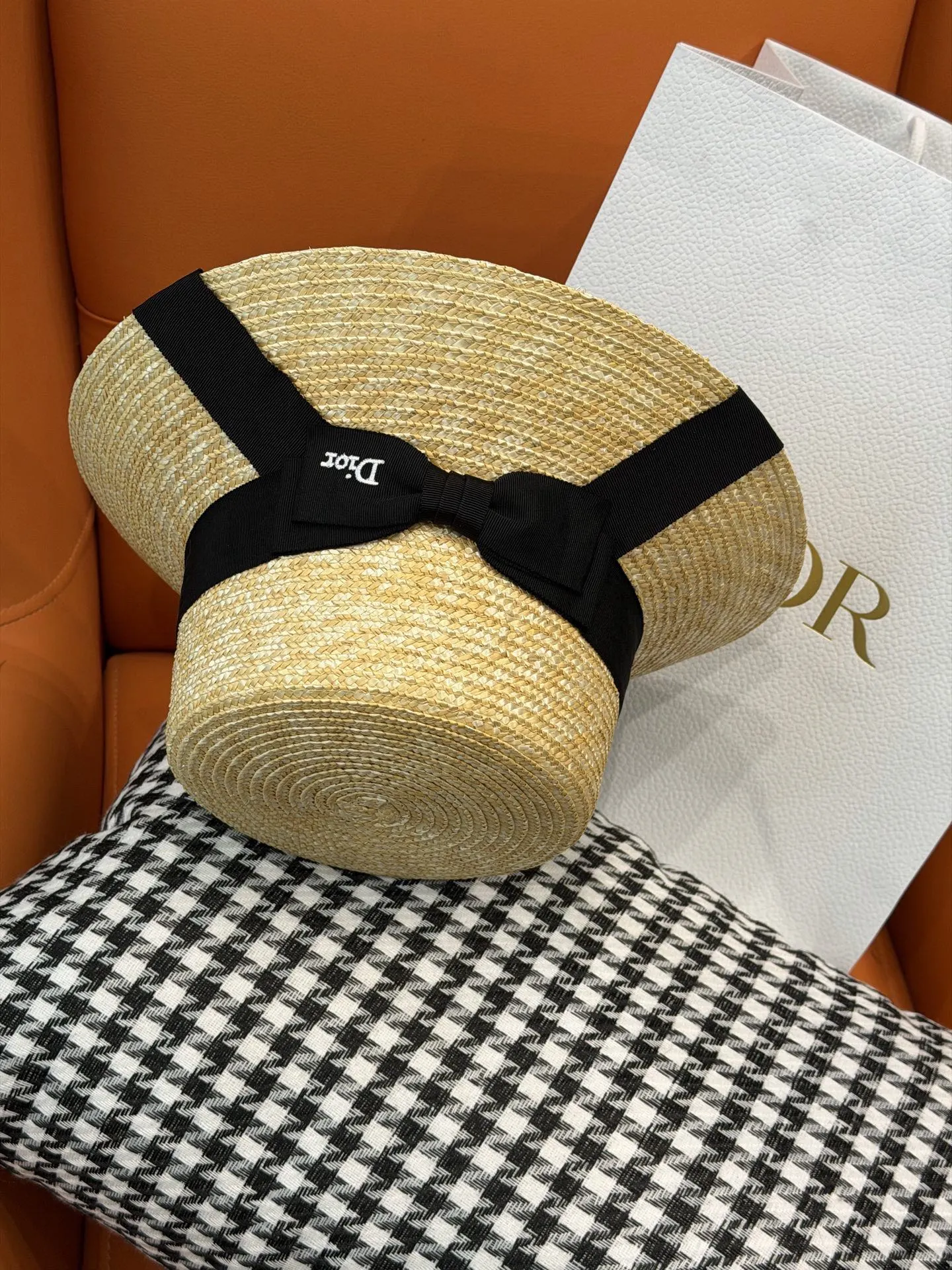 Dior 草编渔夫帽 黑色饰带 帽子