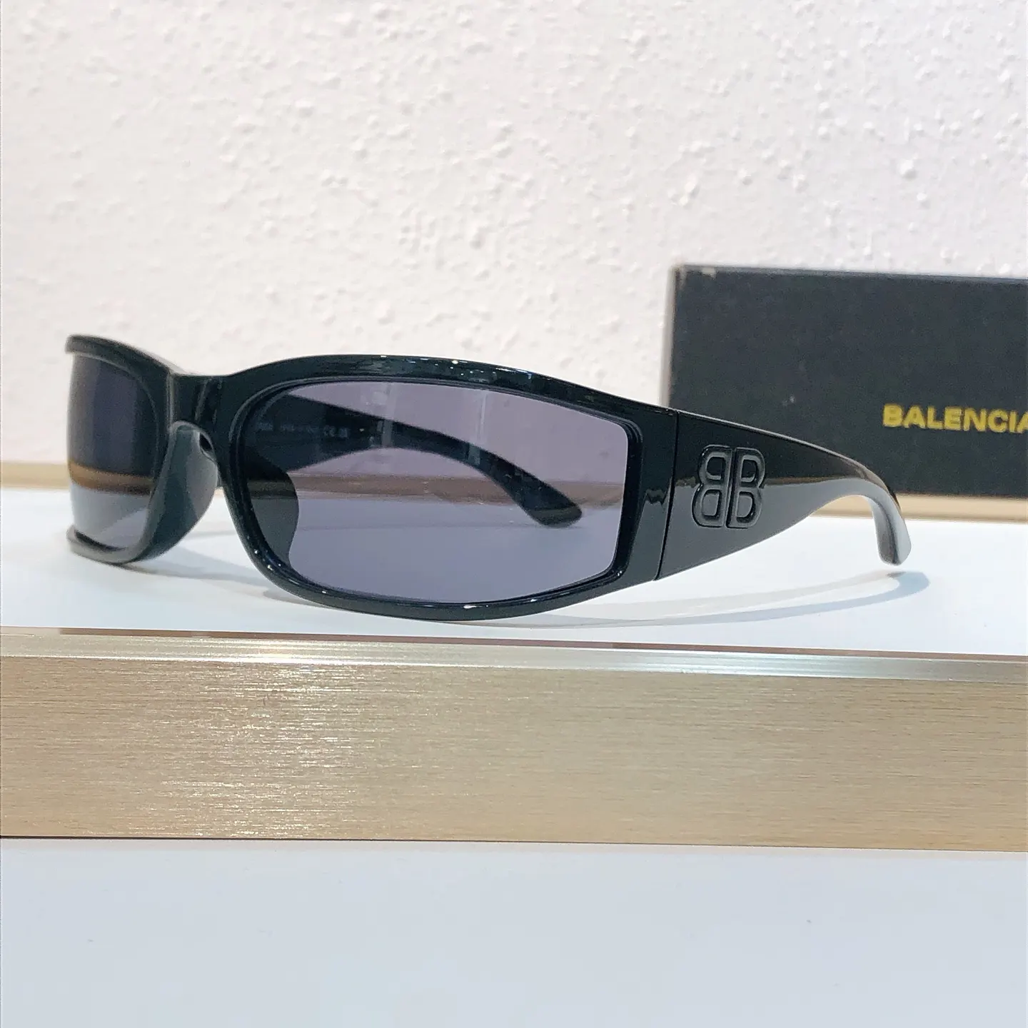 Balenciaga 墨镜 时尚防晒款 款3