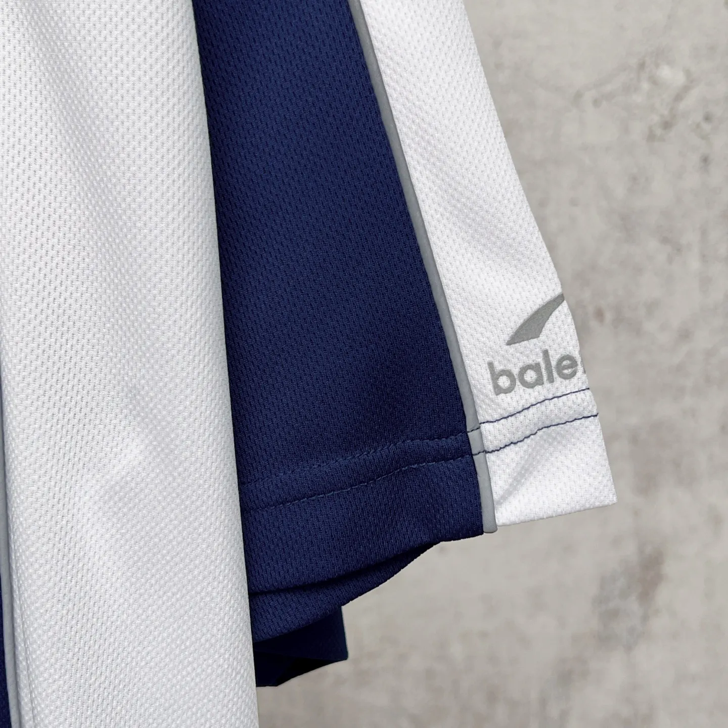 Balenciaga 黑色 Logo 短袖T恤 宽松休闲