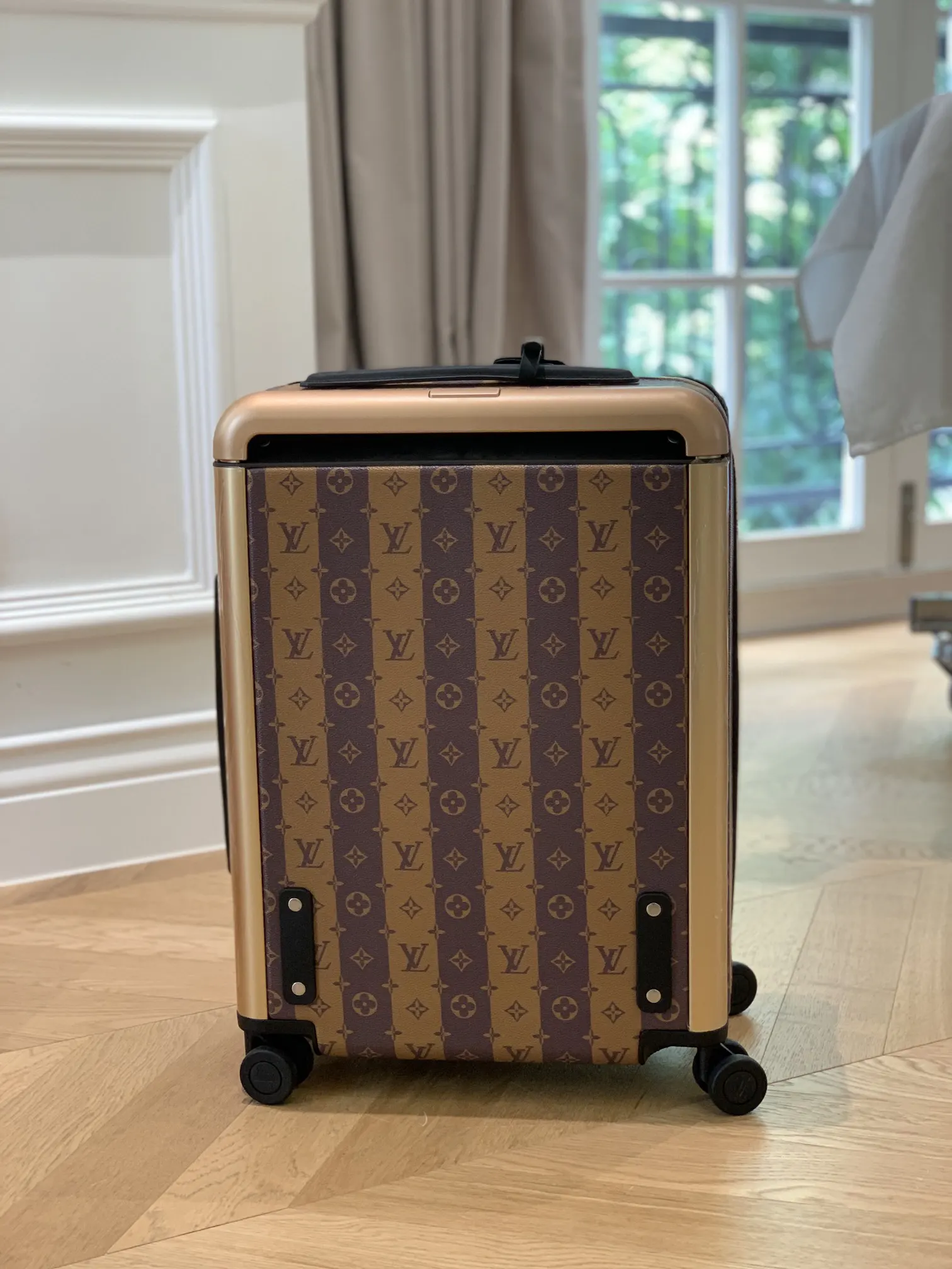 灰色 銀色 拉杆真皮包裹 行李箱 旅行拉杆款 輕便出行款