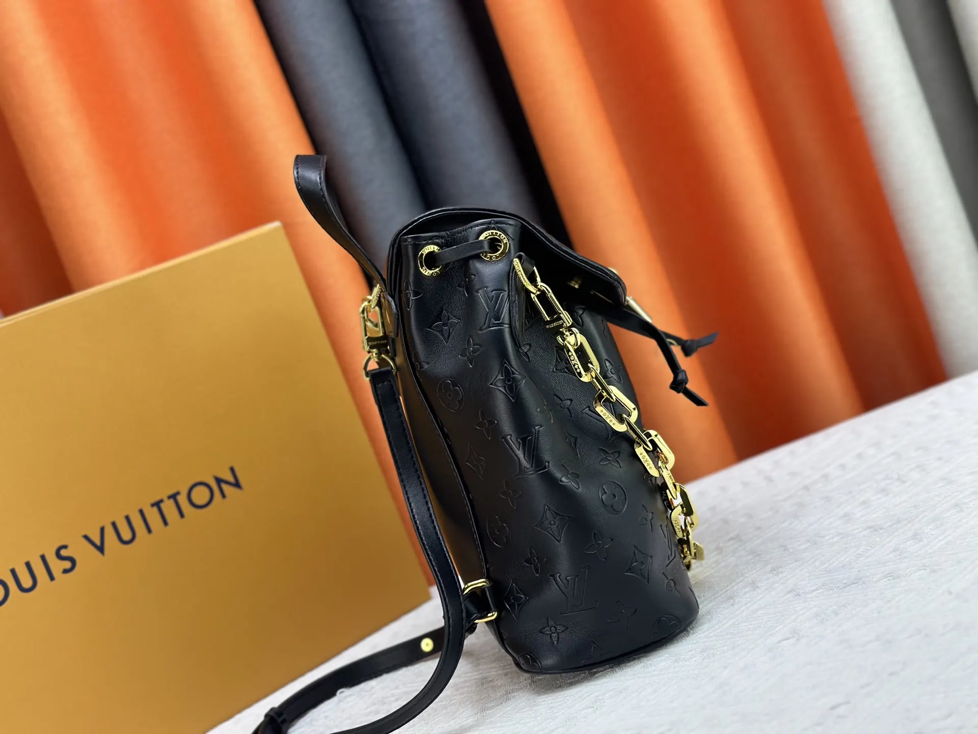 LV Mo雙肩包 实用雙肩款