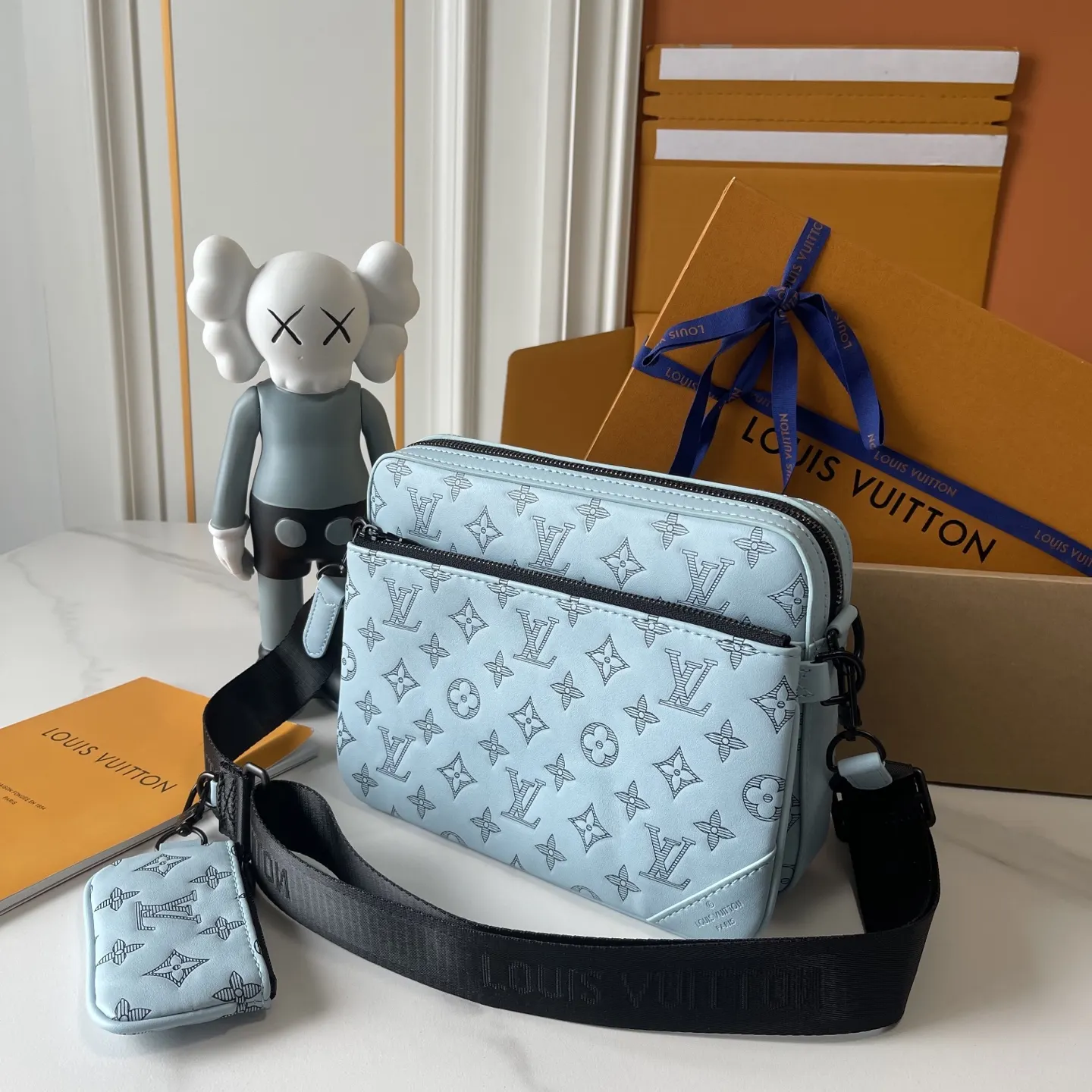LV 浅藍色压纹鏈條小方包 手提款｜ORBUYBAG 嵐奢包高端時尚精品