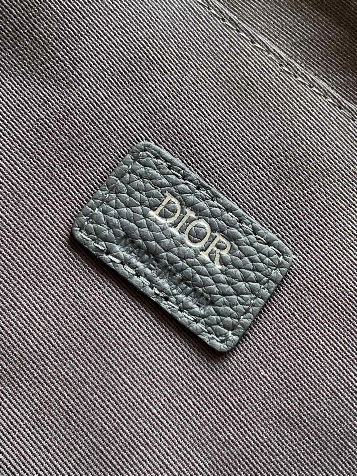 Dior 灰色 牛皮 双肩包 实用双肩款