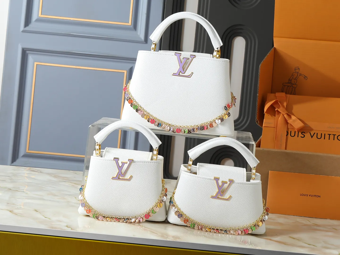 LV Capucines 牛皮 链条包 精致链条款