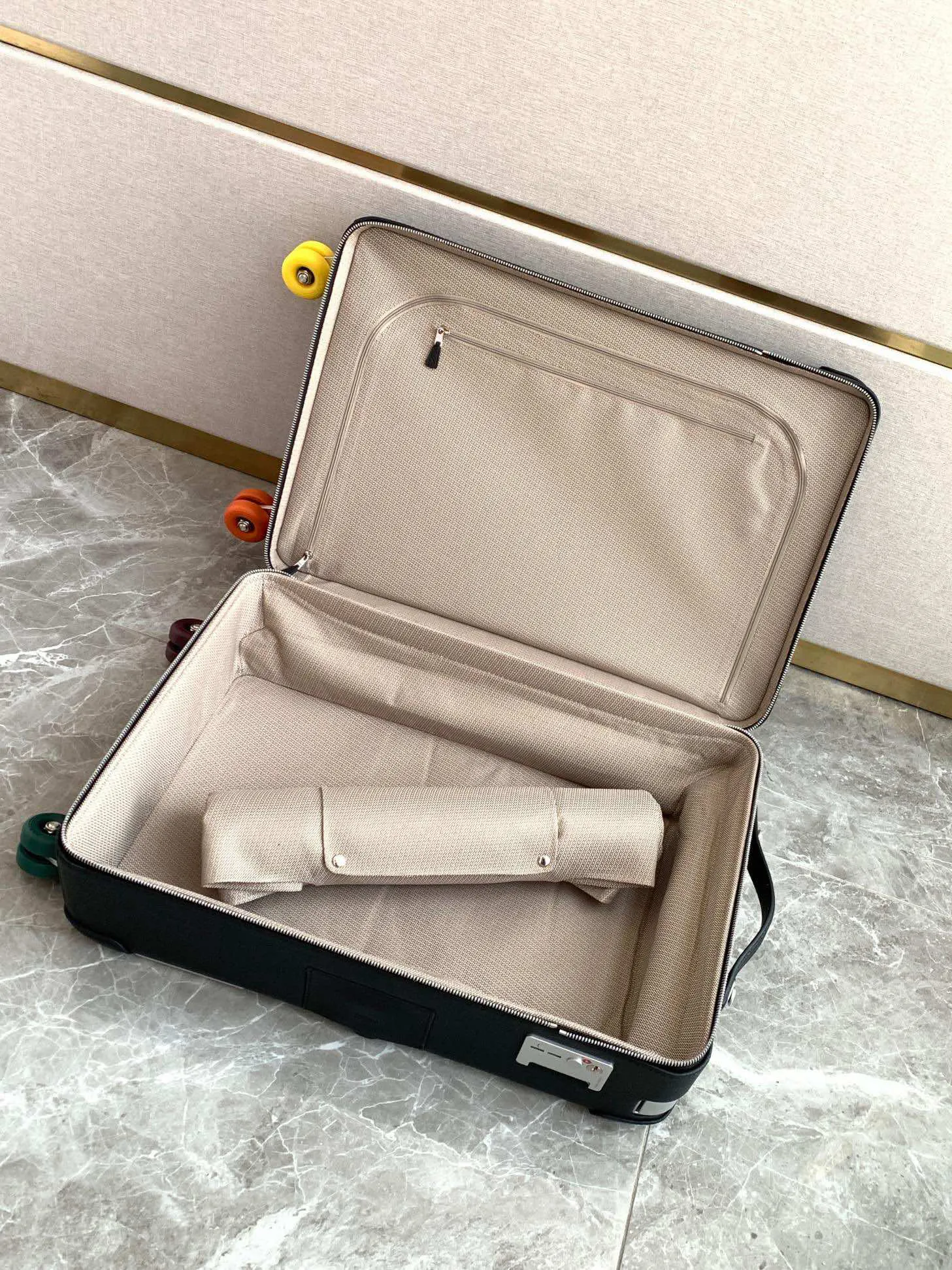 Hermes 拉杆箱拉杆箱旅行箱行李箱登机箱 爱马 旅行拉杆款 輕便出行款