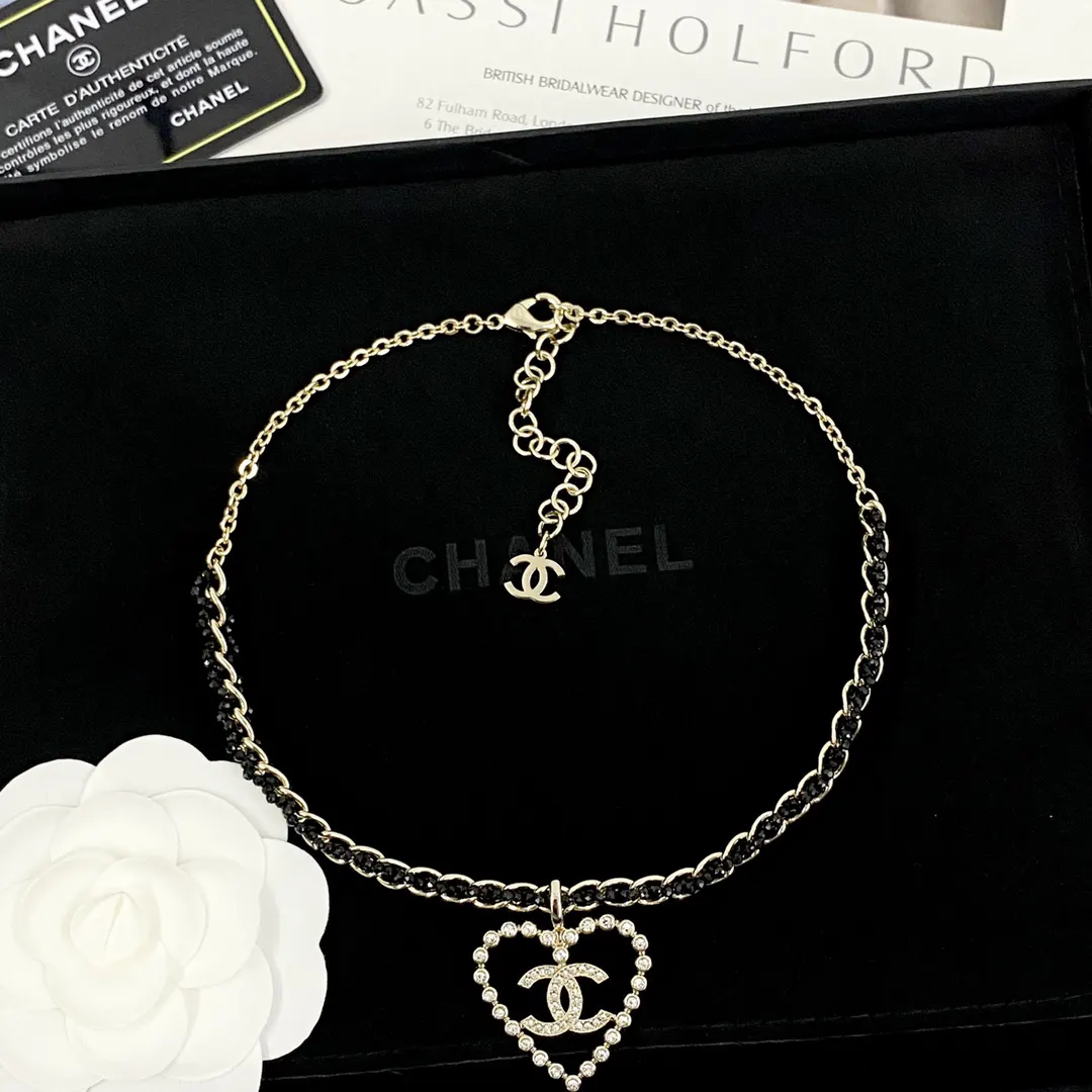 Chanel 黑色 金色 双C 满钻 项链 精致锁骨链