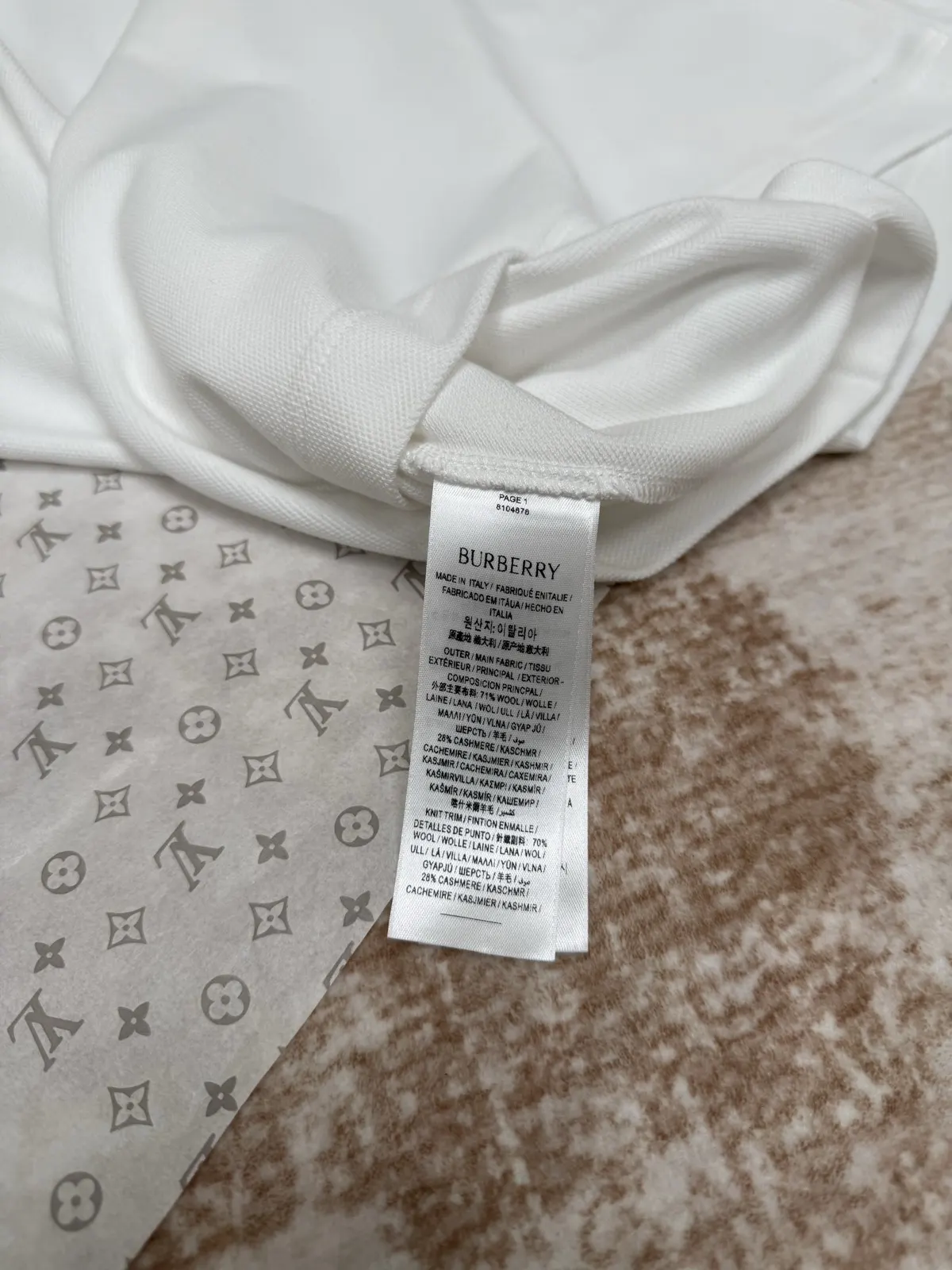 Burberry 刺绣 针织衫 质感针织款