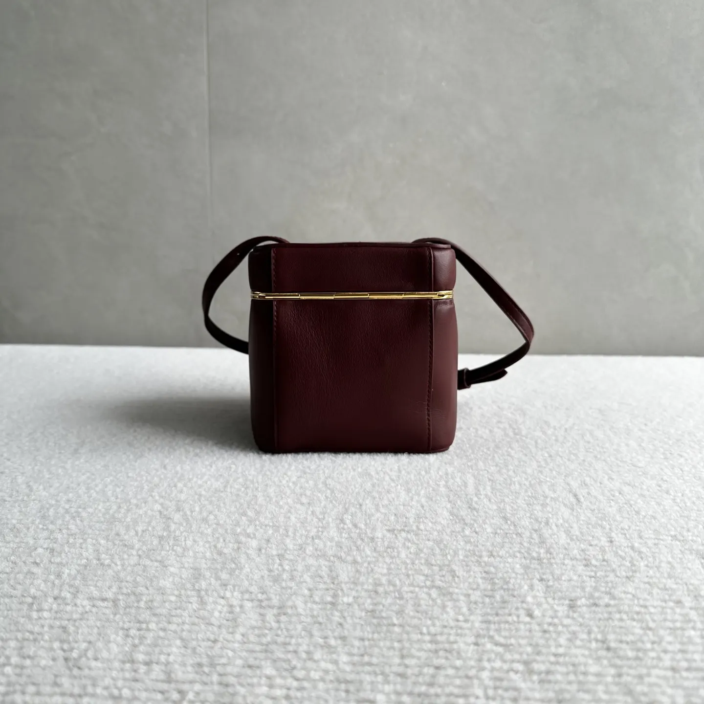 Gold Shoulder Bag Leather