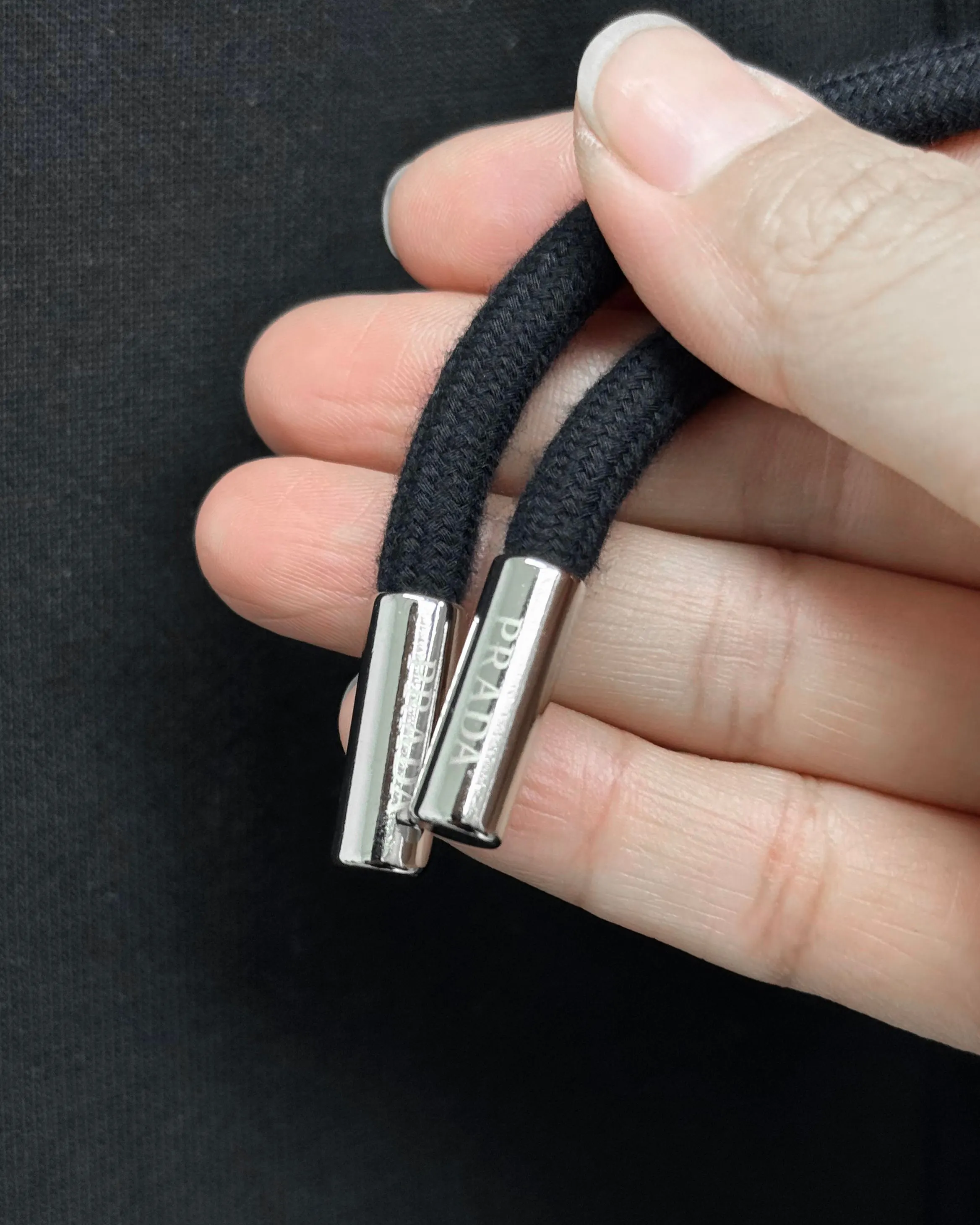 Prada 三角标 短裤