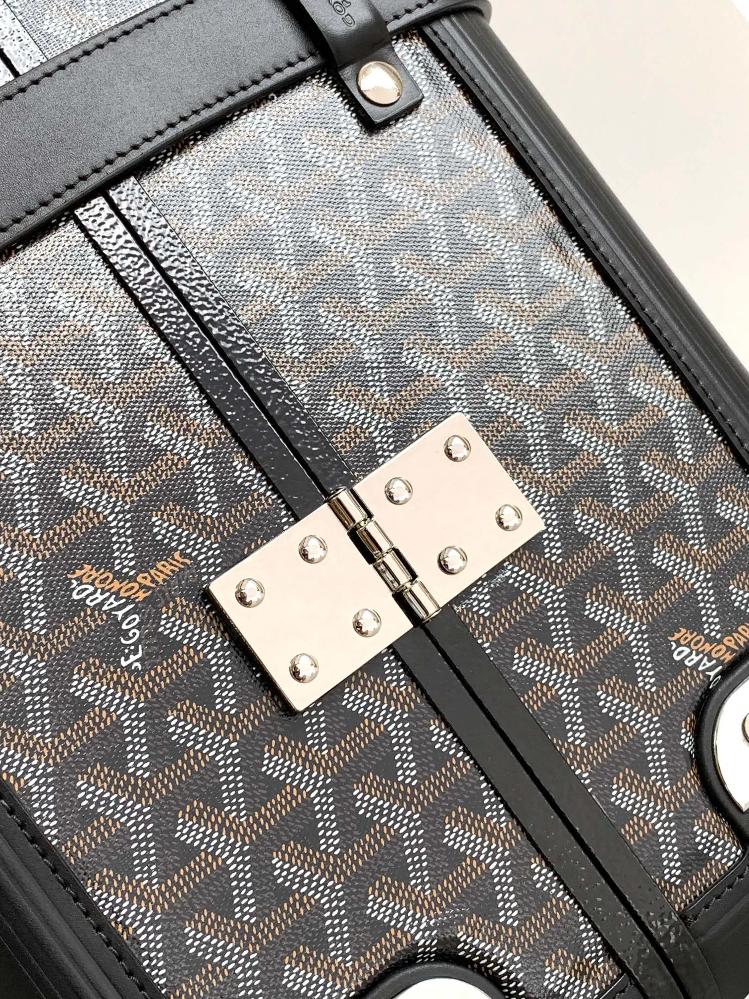 Goyard 戈雅 寸登机箱 全手工精心打造 行李箱 旅行拉杆款 輕便出行款
