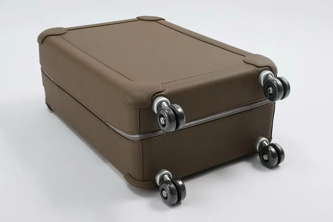 爱马 旅行箱 拉杆箱 登机箱 行 行李箱 旅行拉杆款 輕便出行款