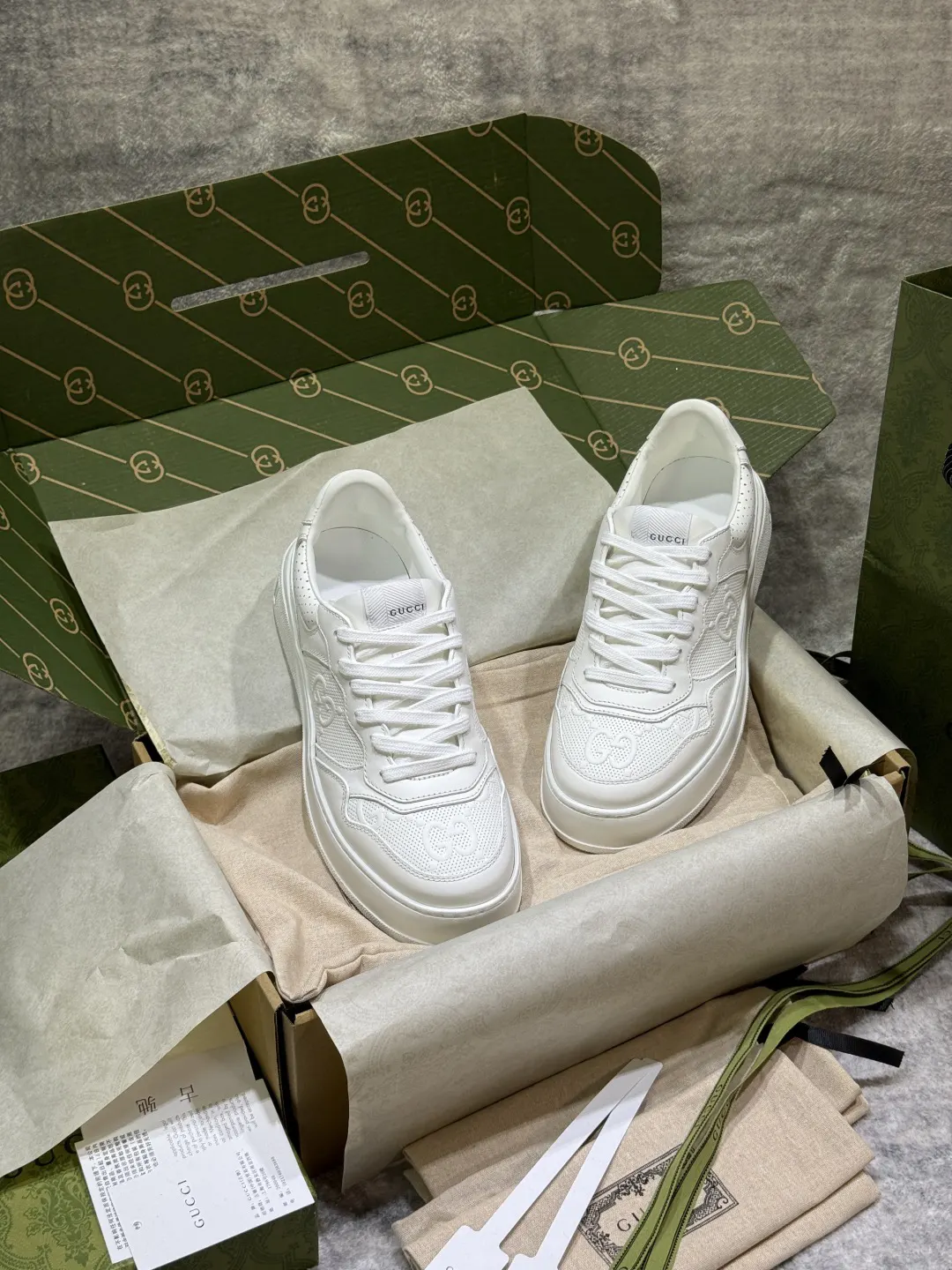 Gucci Logo休閒運動鞋