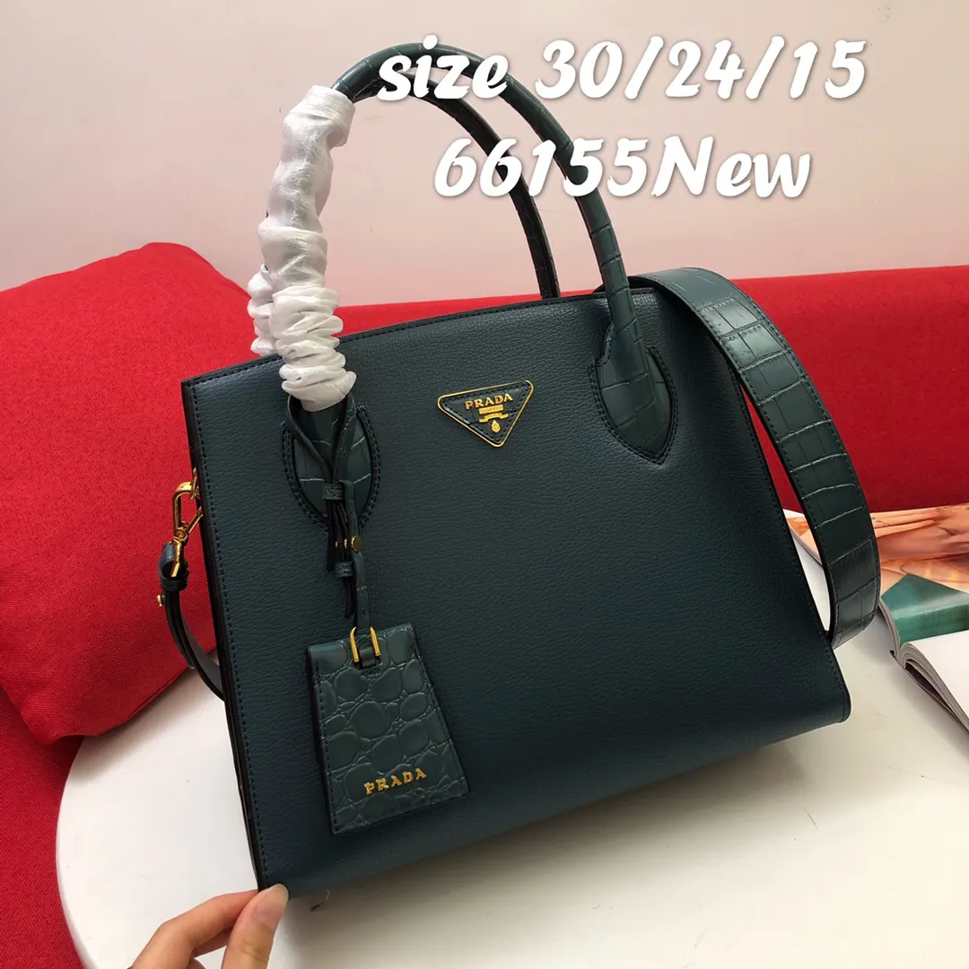 Prada 鳄鱼皮 牛皮 手提包