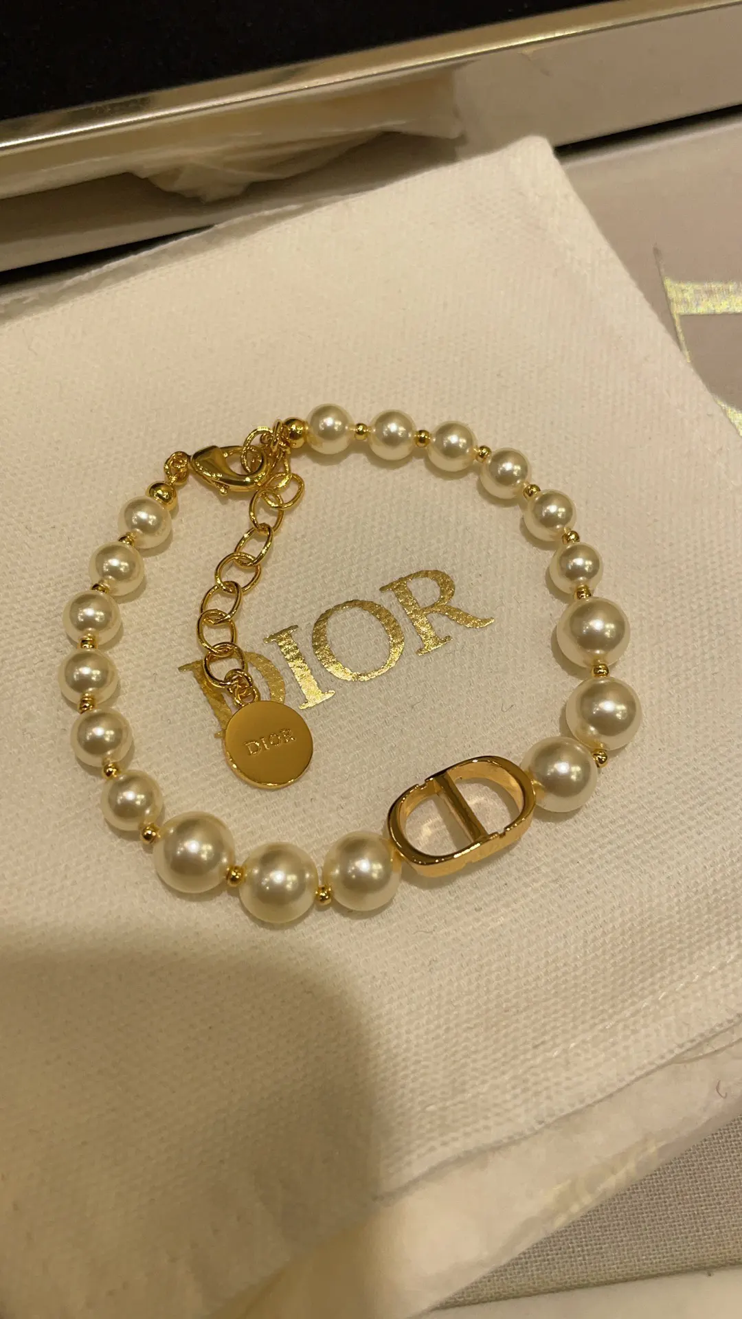 Dior Gold Pearl Necklace With Letter Pendant Image 5 Dior Gold Pearl Necklace With Letter Pendant Image 5