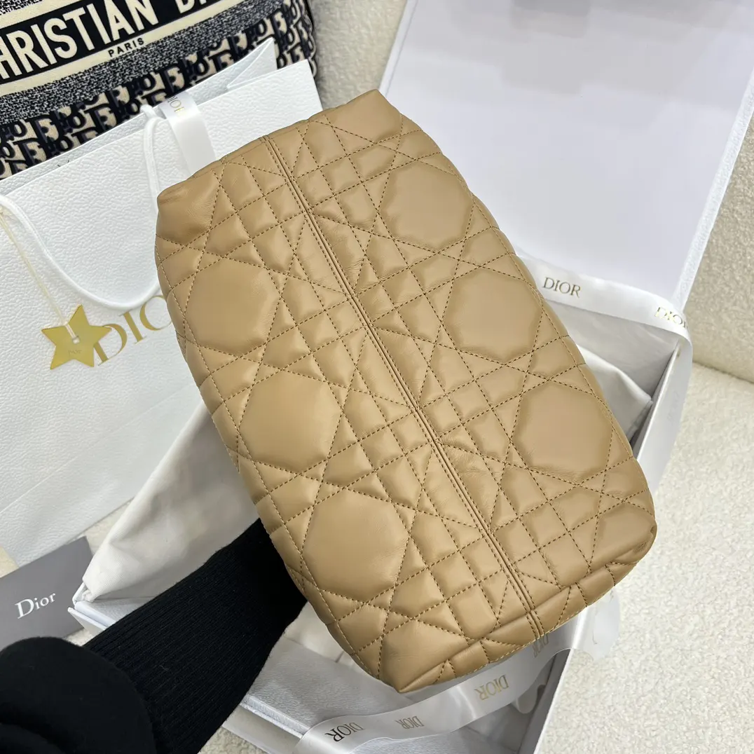 牛皮 背景～区别于市场普通货 批 托特包 大容量托特款