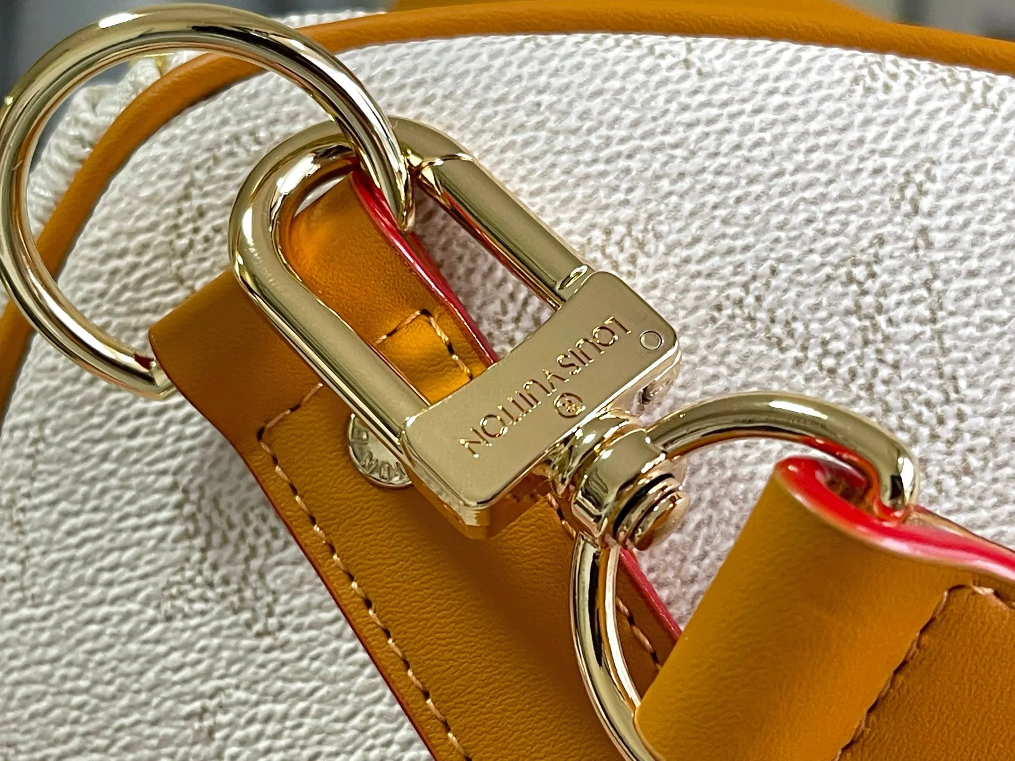 Keepall 白色 牛皮 旅行包 大容量旅行款