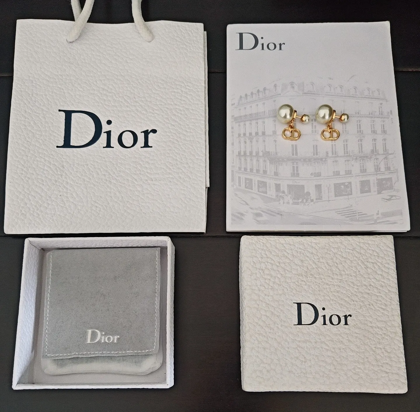 Dior 蜜蜂珍珠耳环 金色