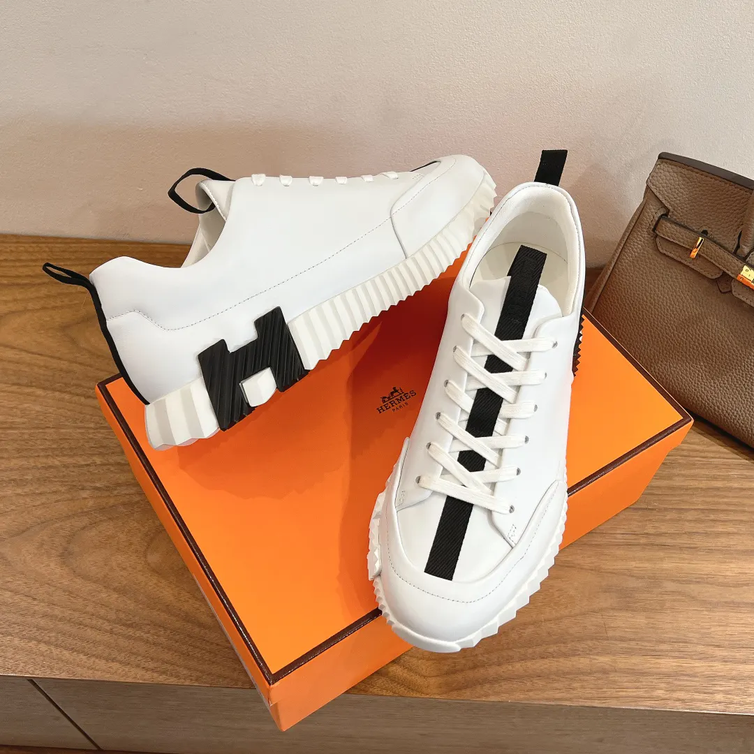 Hermès SS 运动鞋(數字4) Hermès SS 运动鞋(數字4)
