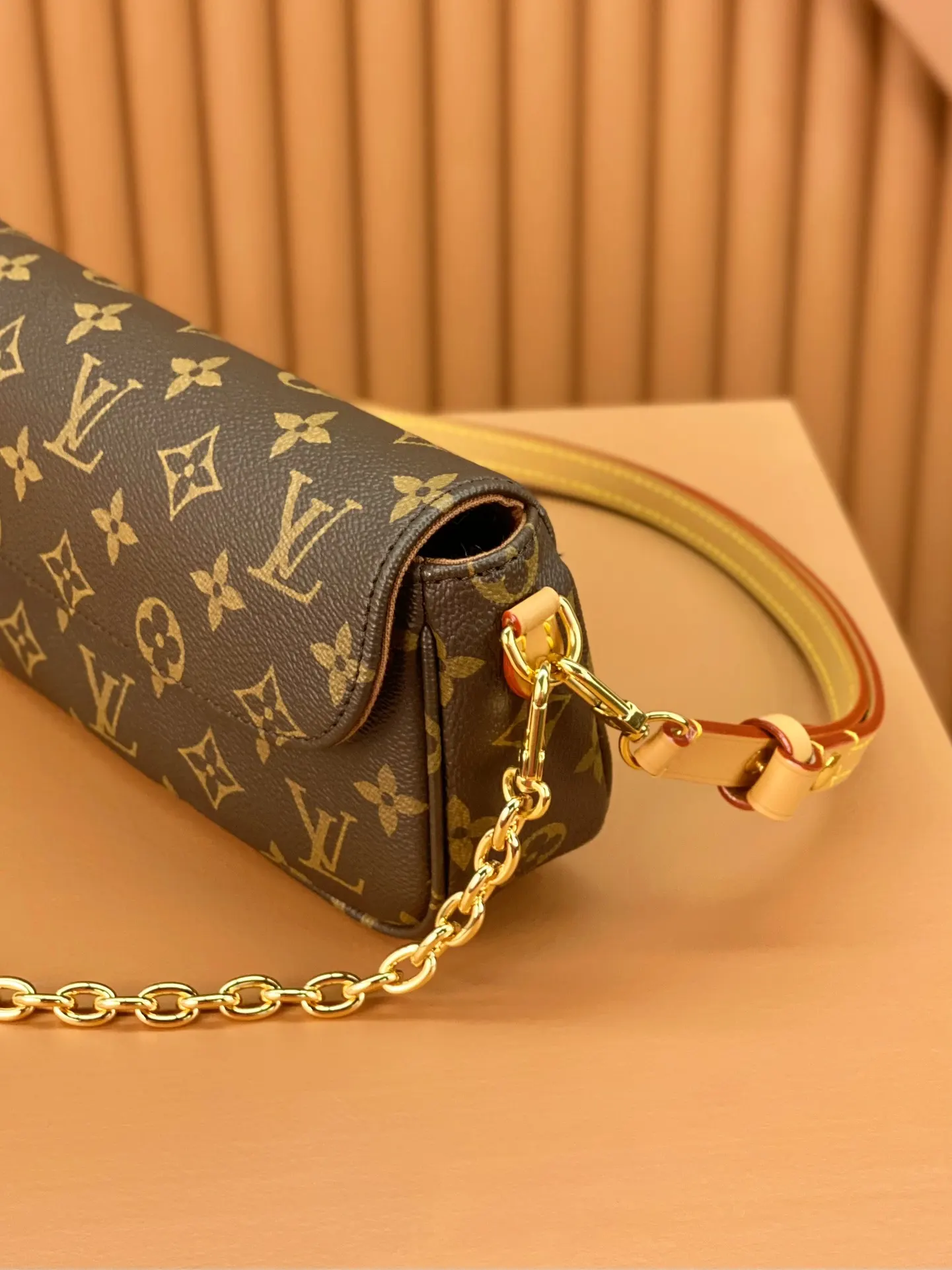 Chain Bag