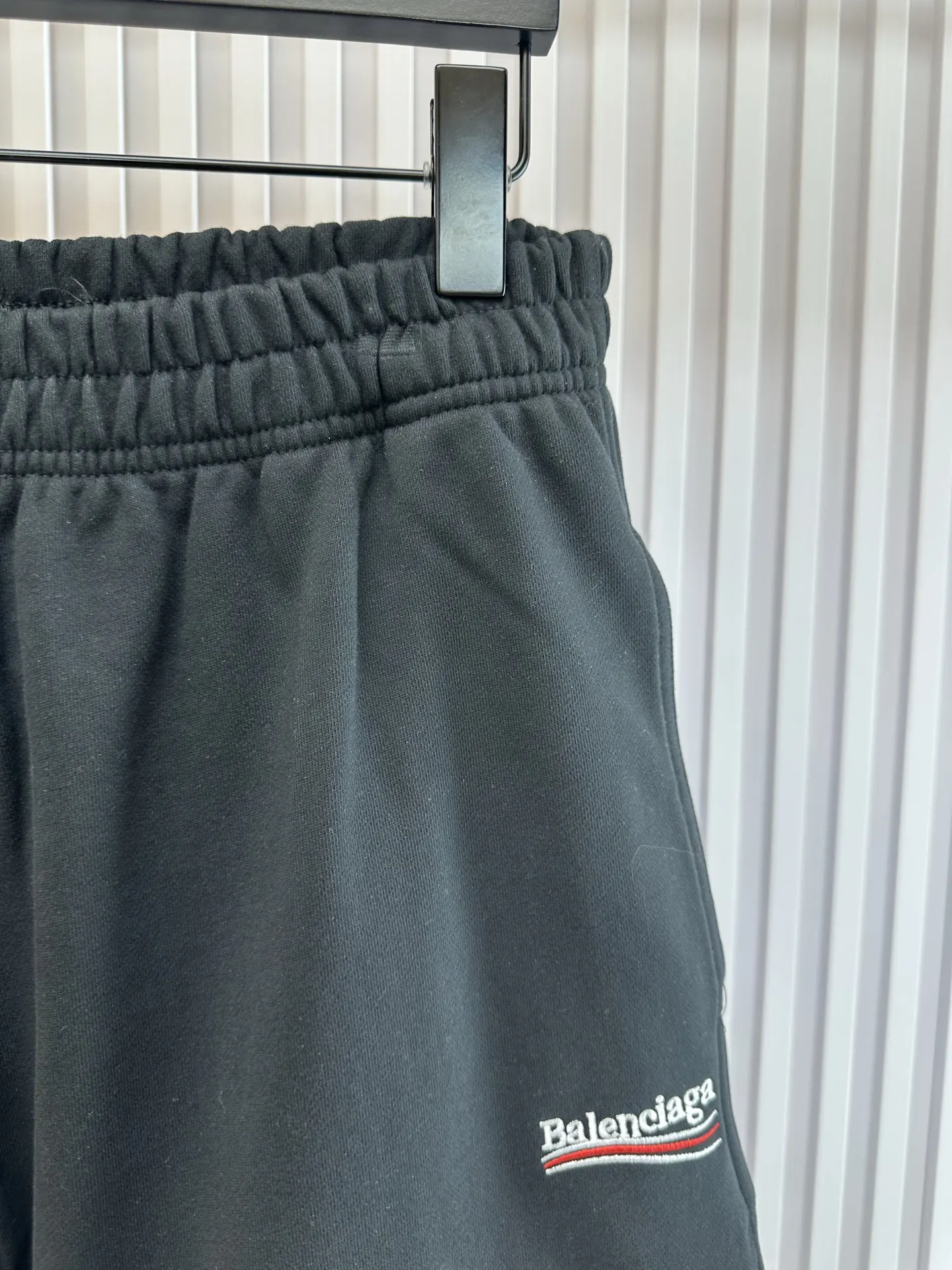 Balenciaga 黑色 純棉 Logo 运动鞋 休閒运动(數字5) Balenciaga 黑色 純棉 Logo 运动鞋 休閒运动(數字5)