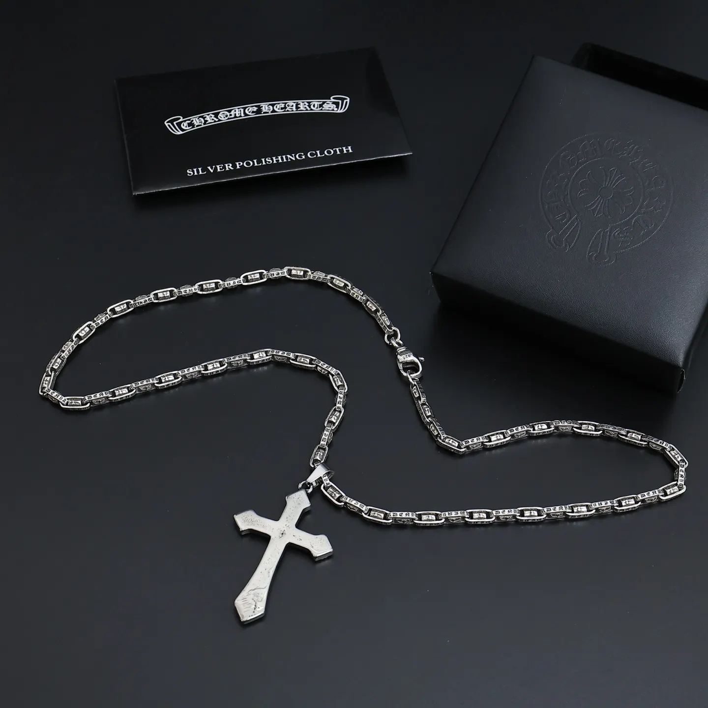 Chrome Hearts 項鍊 精致锁骨链款