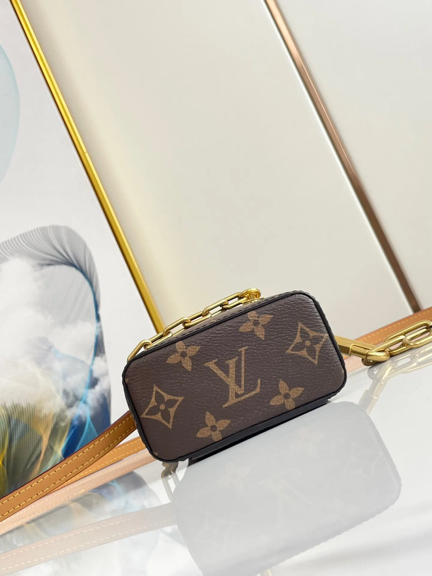 LV 老花小水桶包 金链斜挎款(數字11) LV 老花小水桶包 金链斜挎款(數字11)