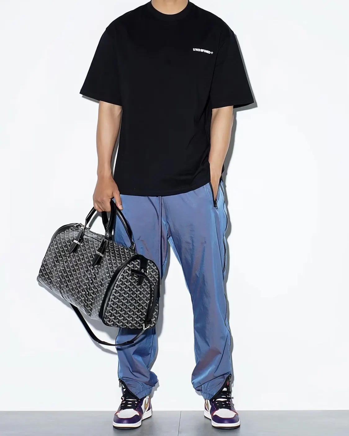Fashion Item Travel