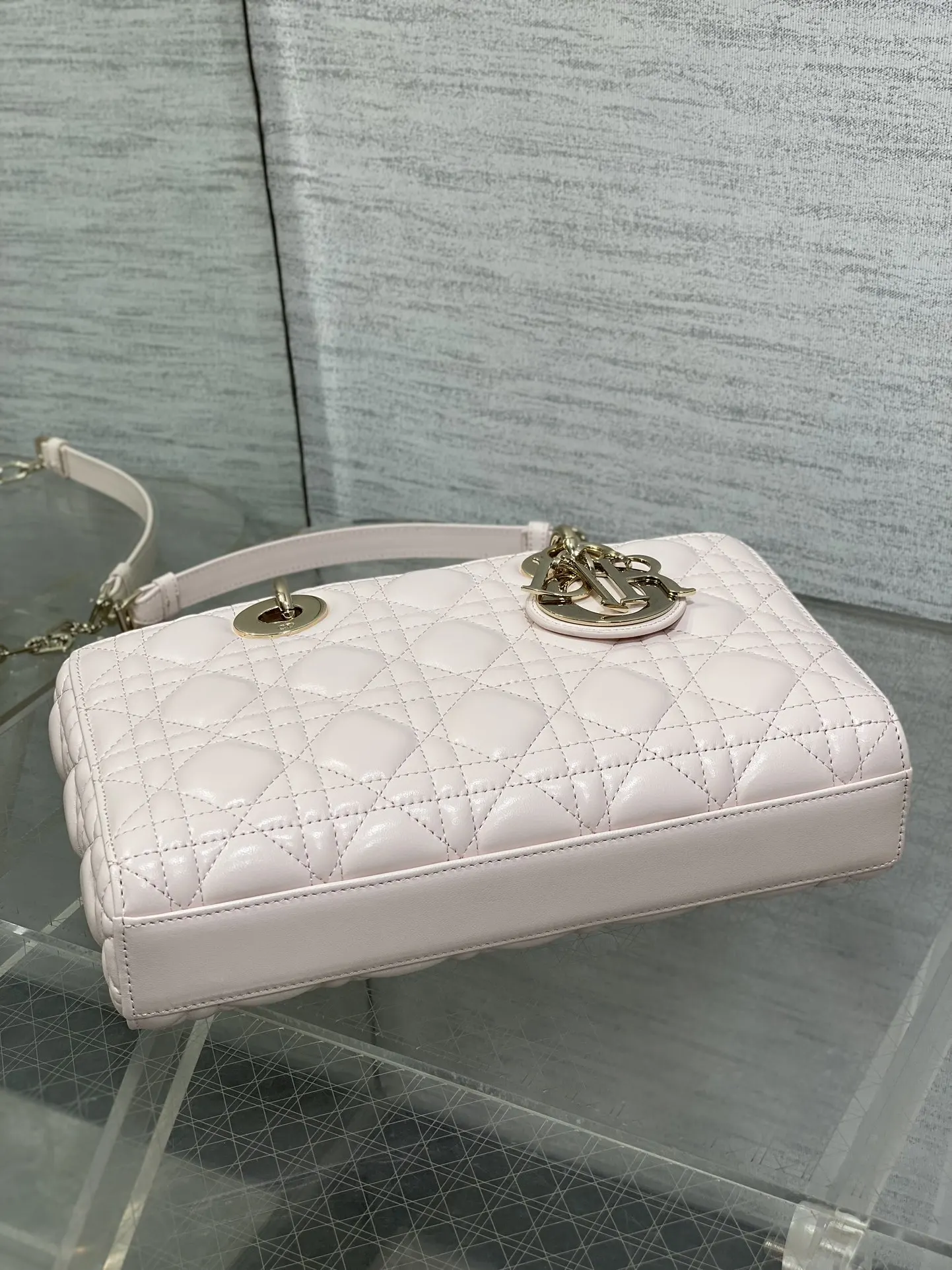 Dior 羊皮 进口 羊皮横款戴妃包冰川蓝 joy强势 手提包 通勤手提款